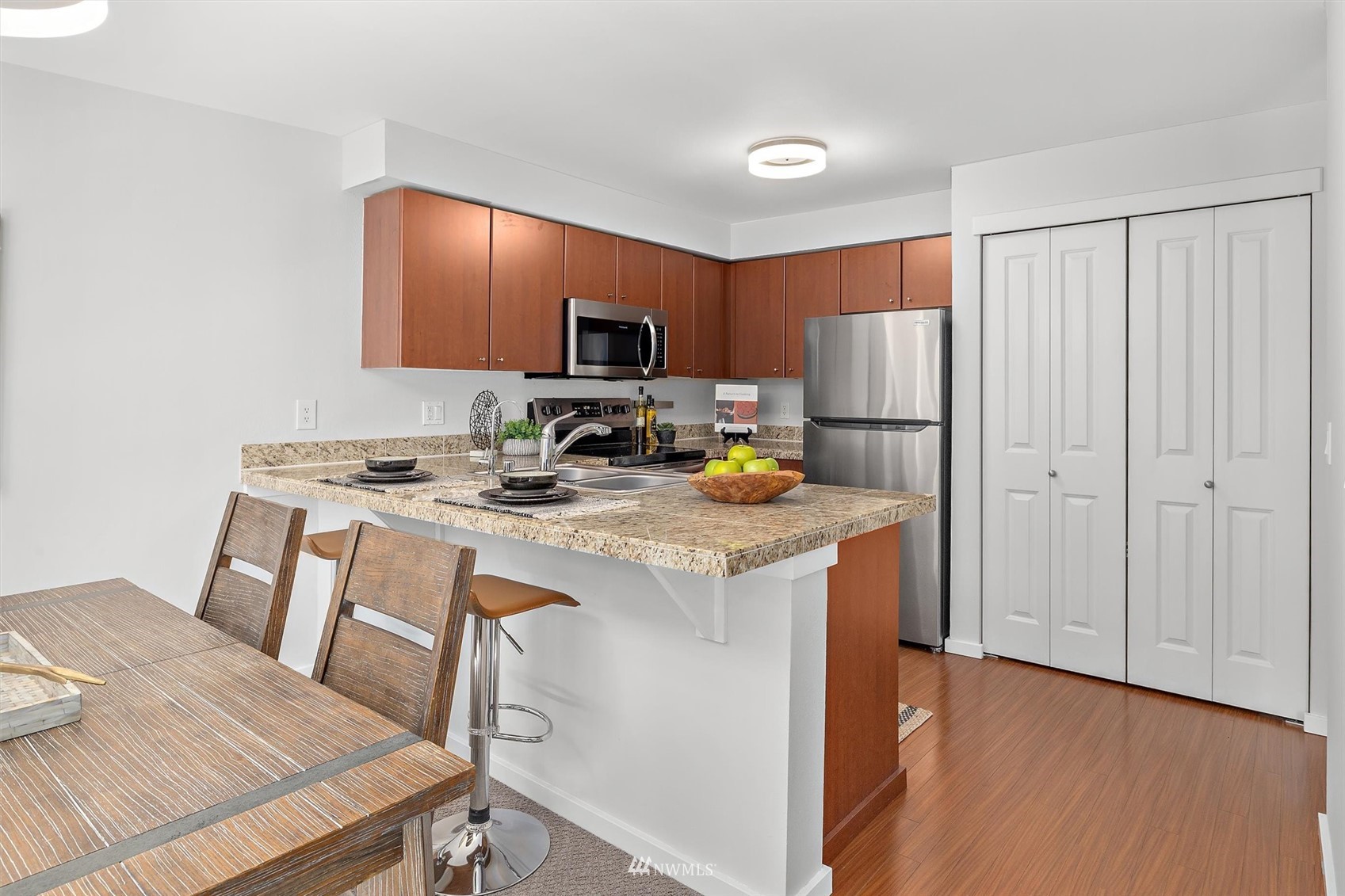 11227 NE 128th Street Unit: I302