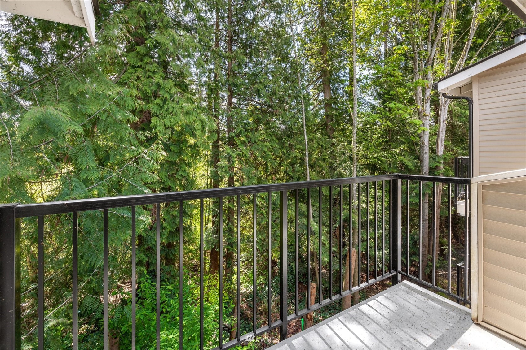 11227 NE 128th Street Unit: I302