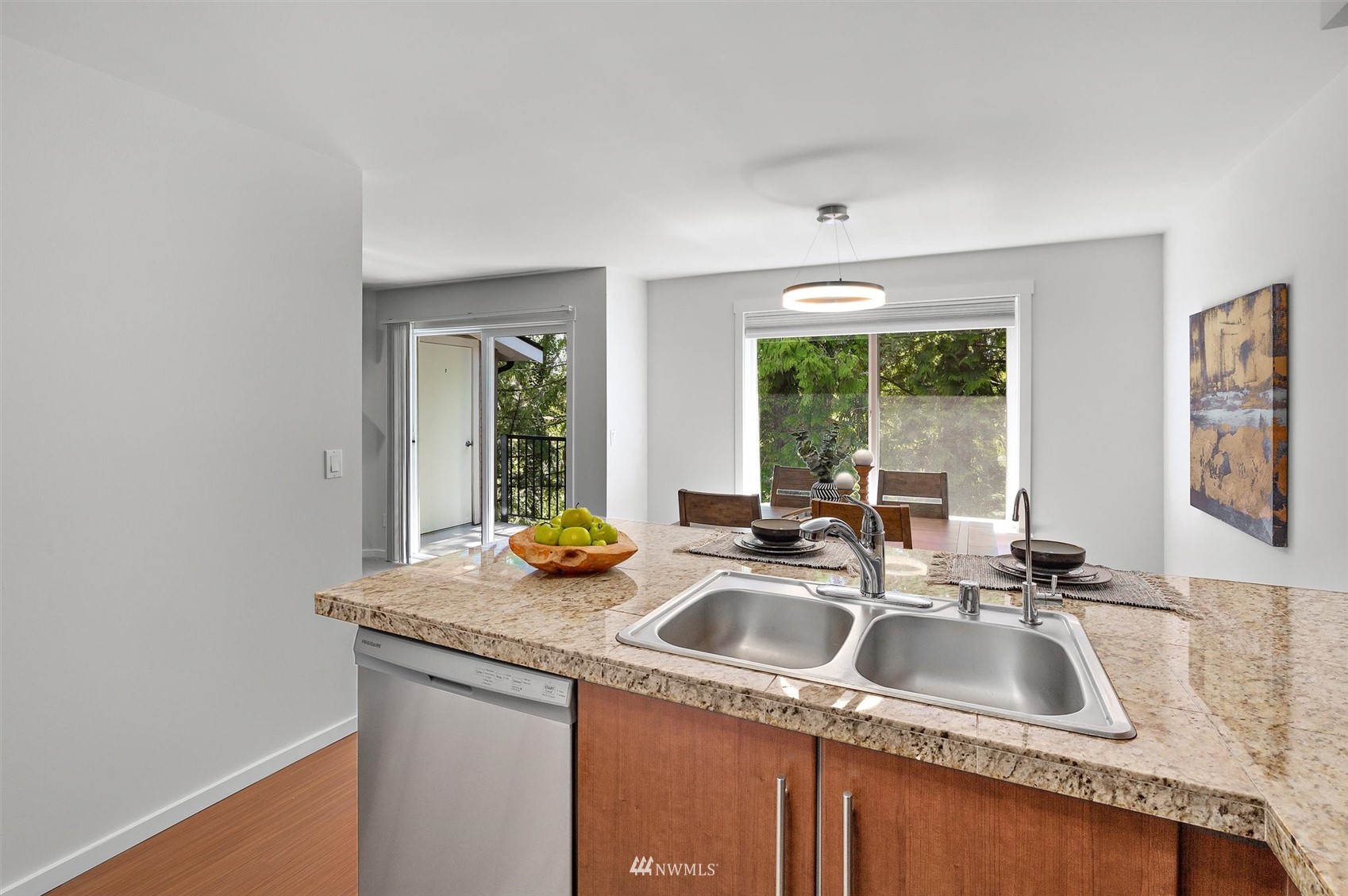 11227 NE 128th Street Unit: I302