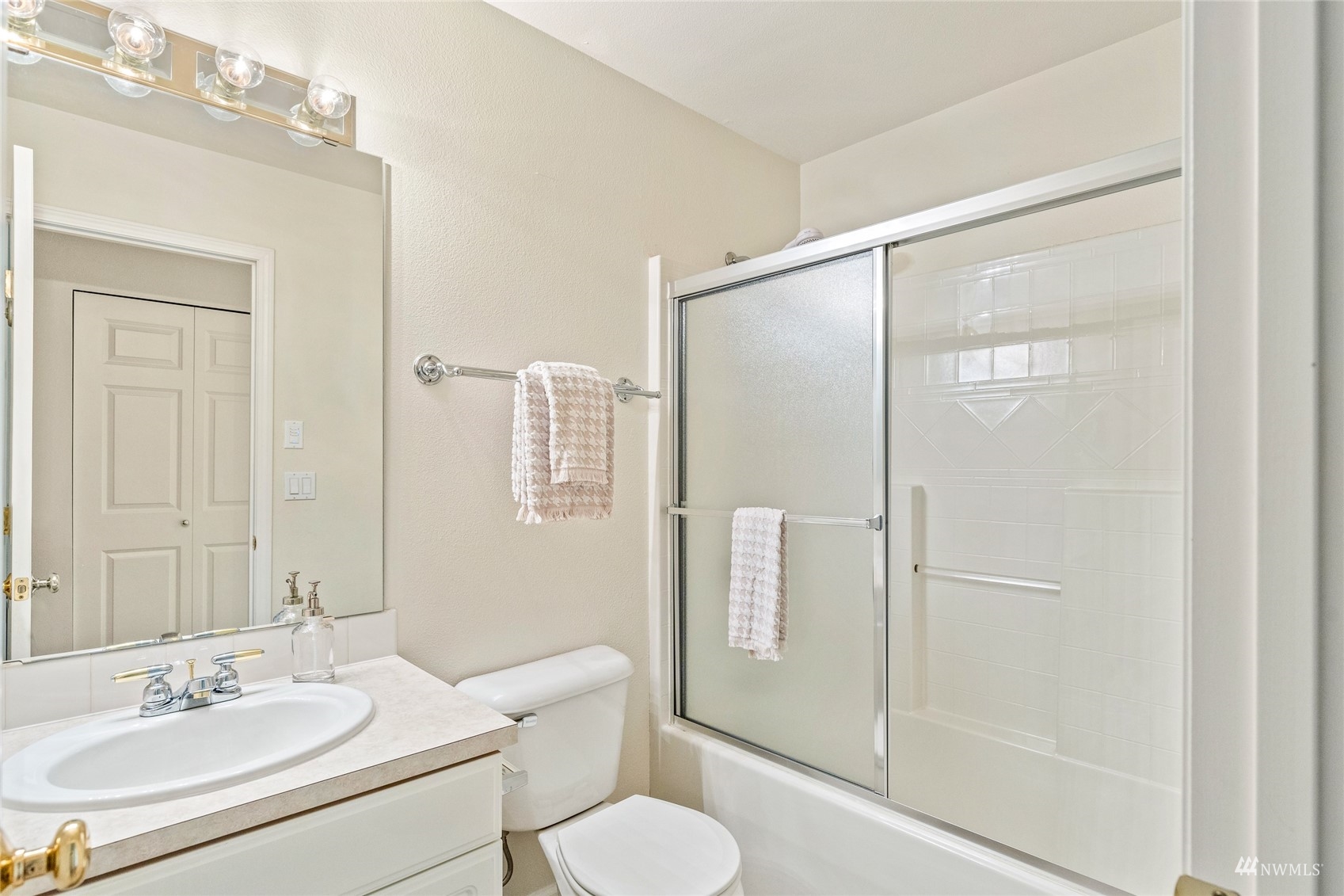 14505 Simonds Road NE Unit: C