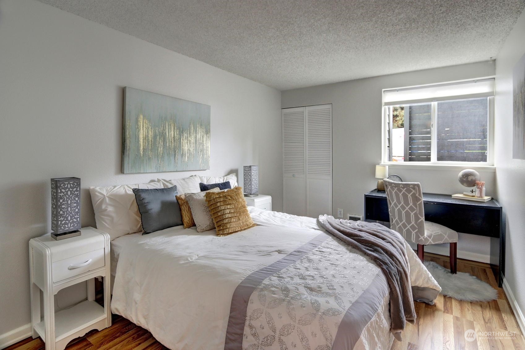 4717 W Lake Sammamish Parkway Unit: C101