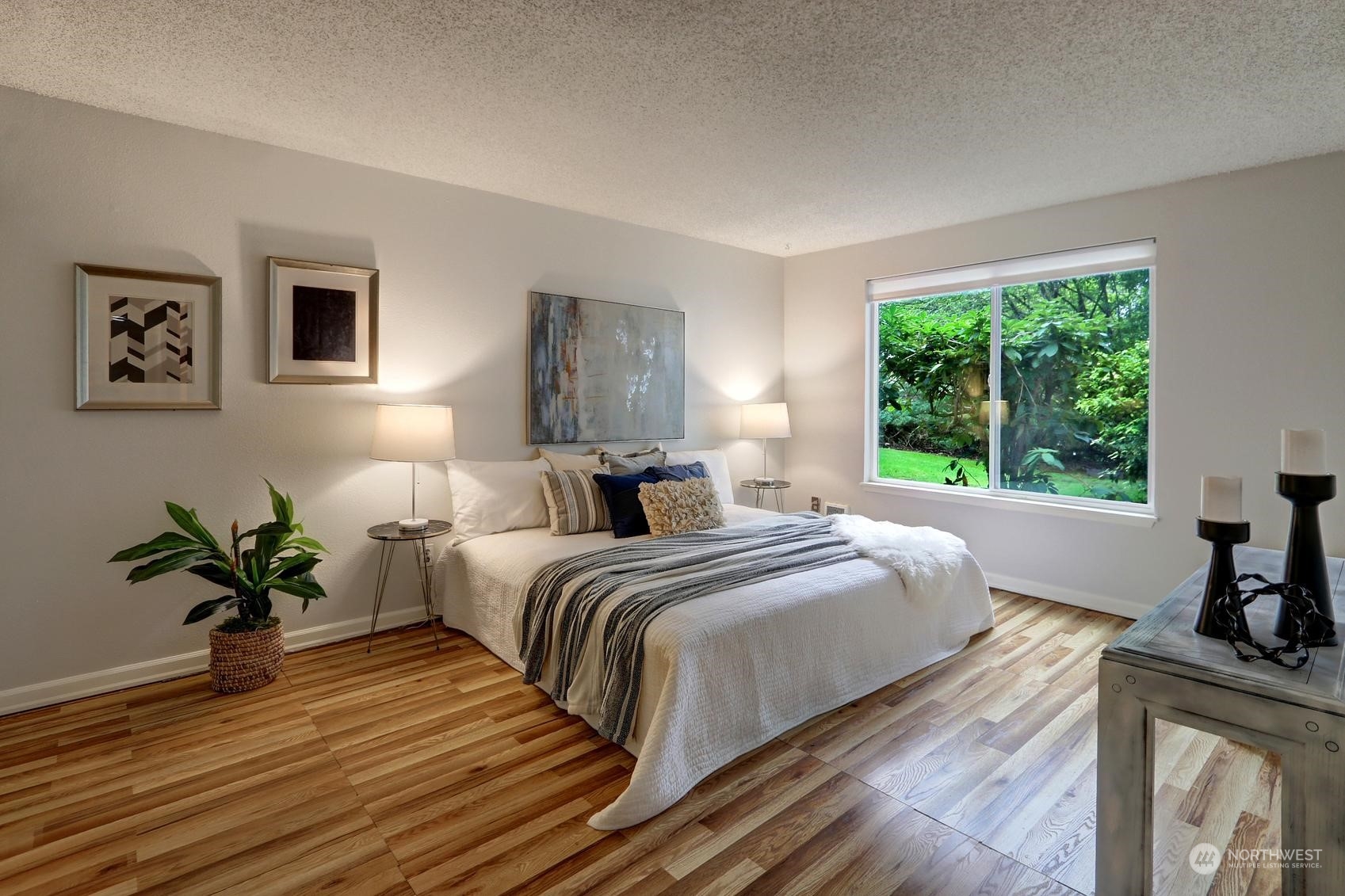 4717 W Lake Sammamish Parkway Unit: C101