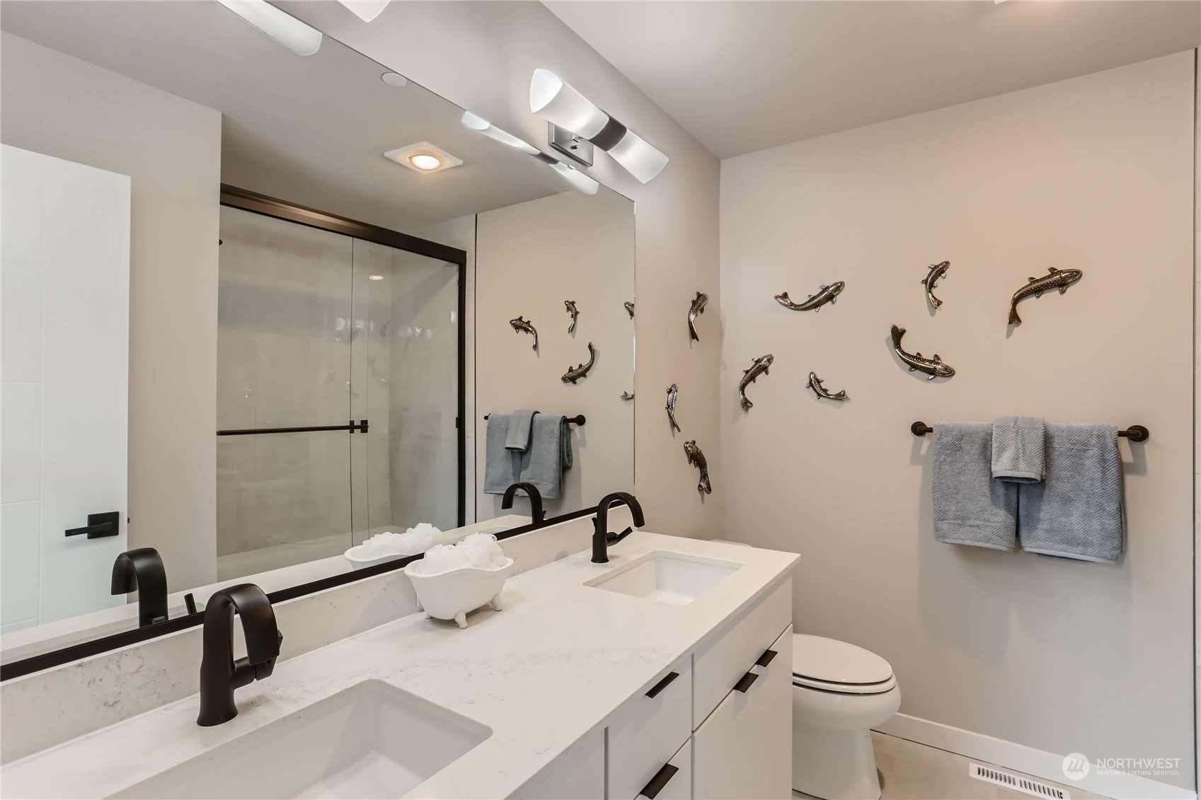 13738 NE 98th Street Unit: 02