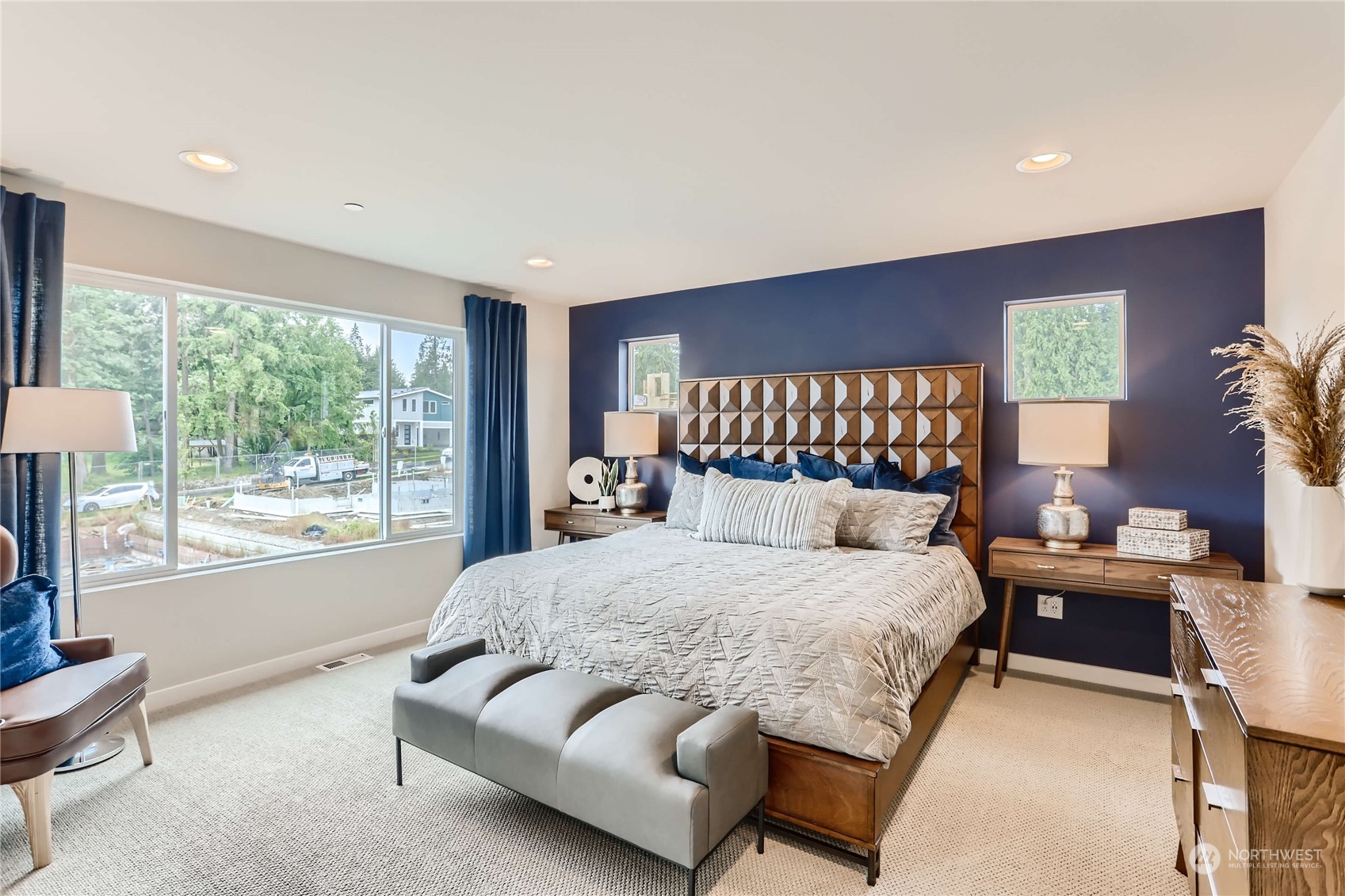 13738 NE 98th Street Unit: 02