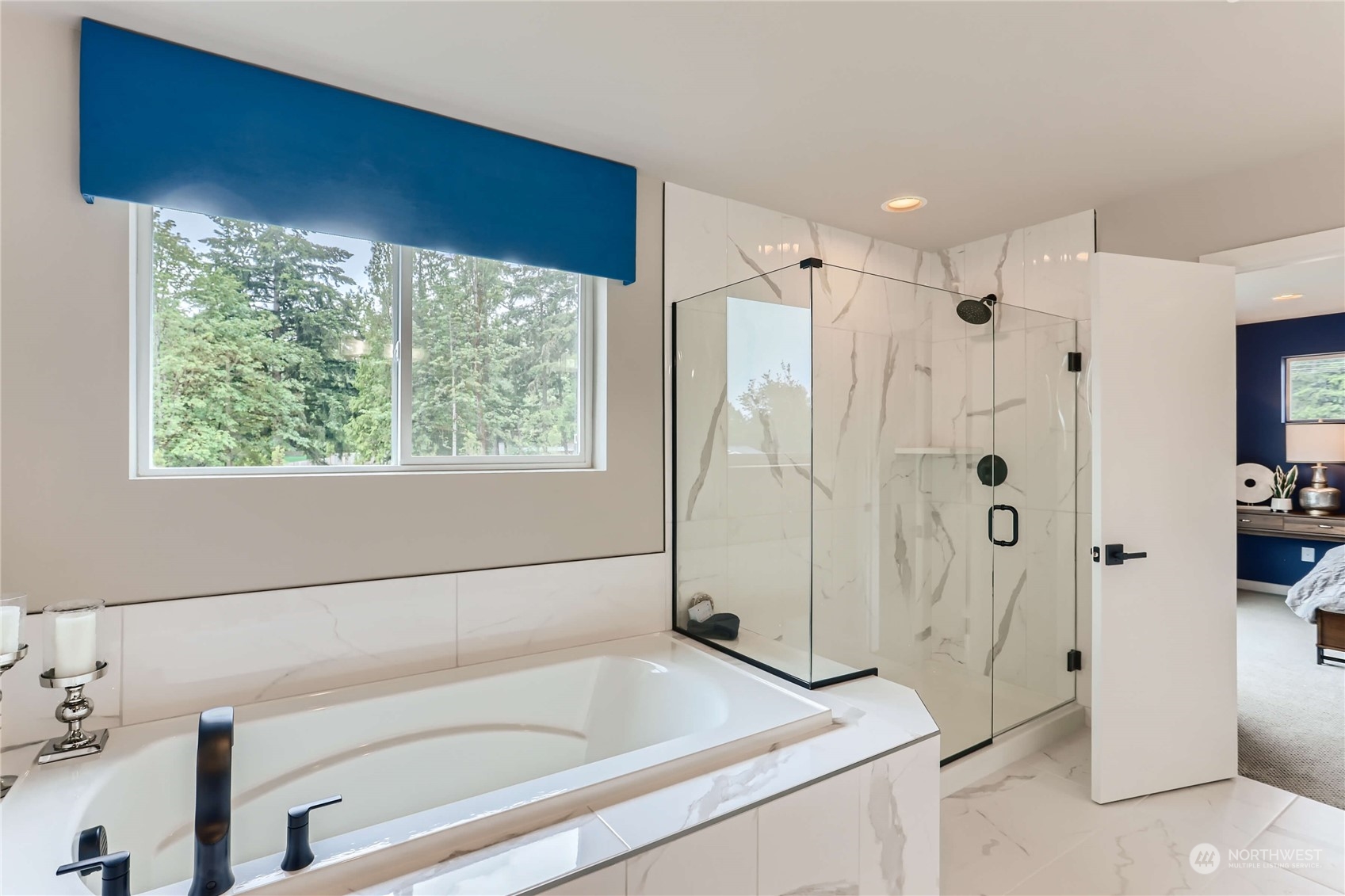 13738 NE 98th Street Unit: 02