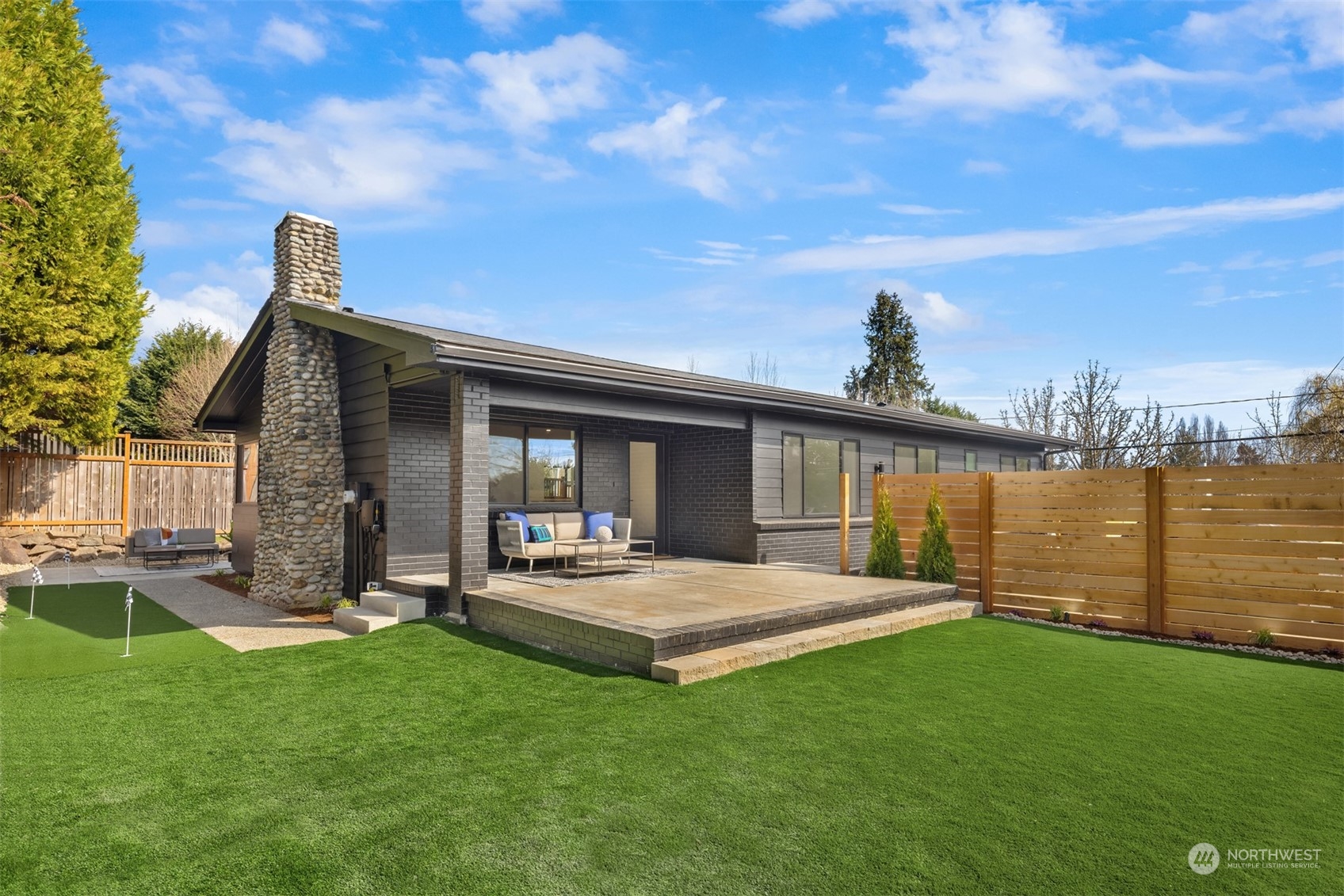 12341 93rd Avenue NE