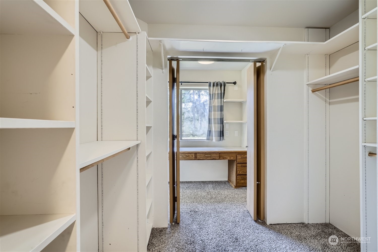 2515 323rd Avenue NE