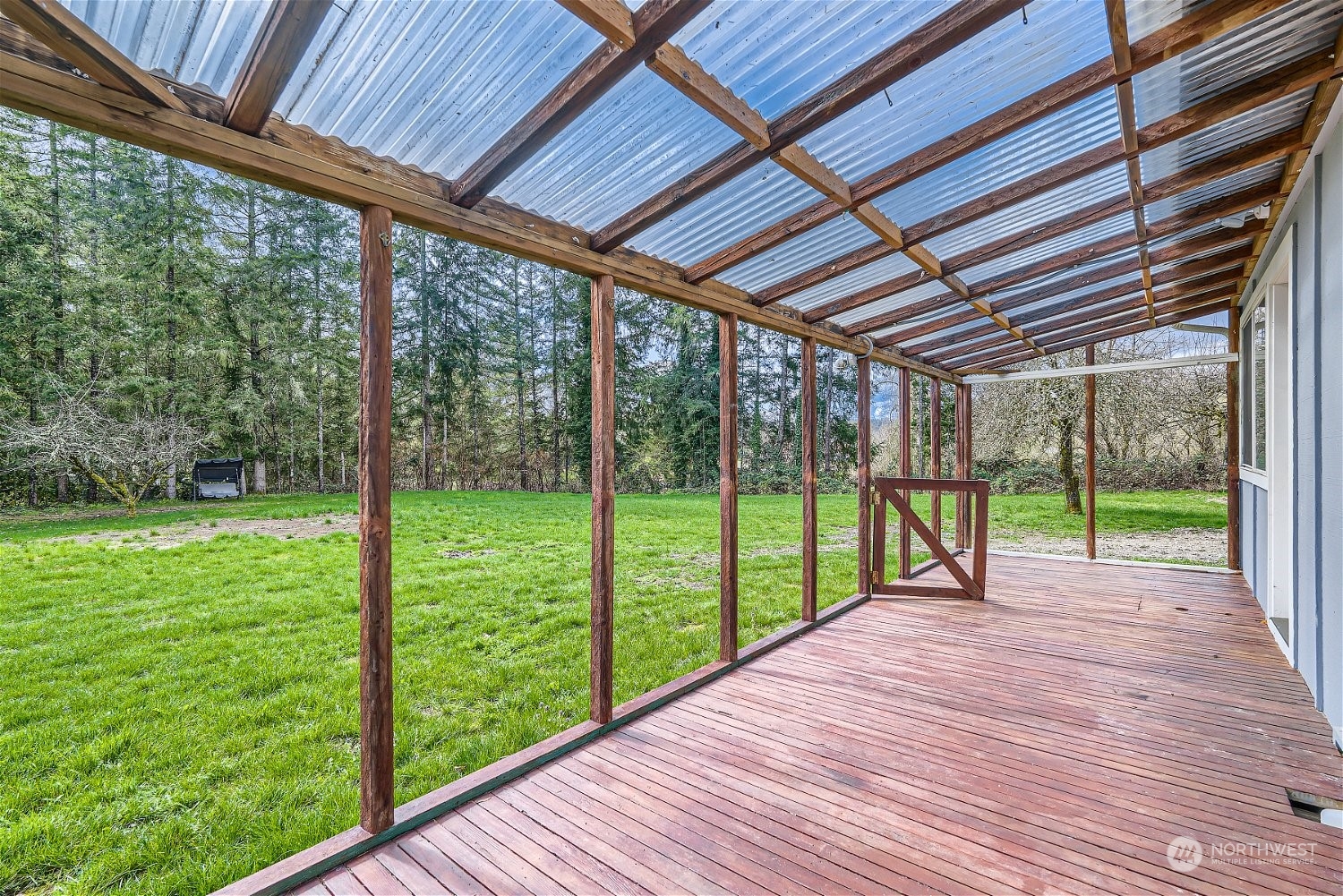 2515 323rd Avenue NE