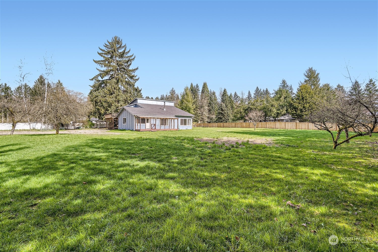 2515 323rd Avenue NE