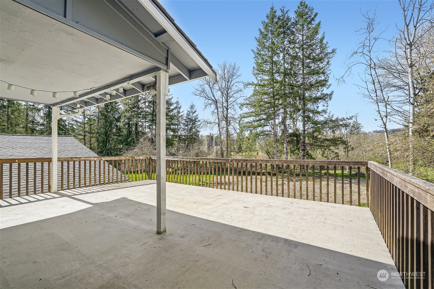 2515 323rd Avenue NE