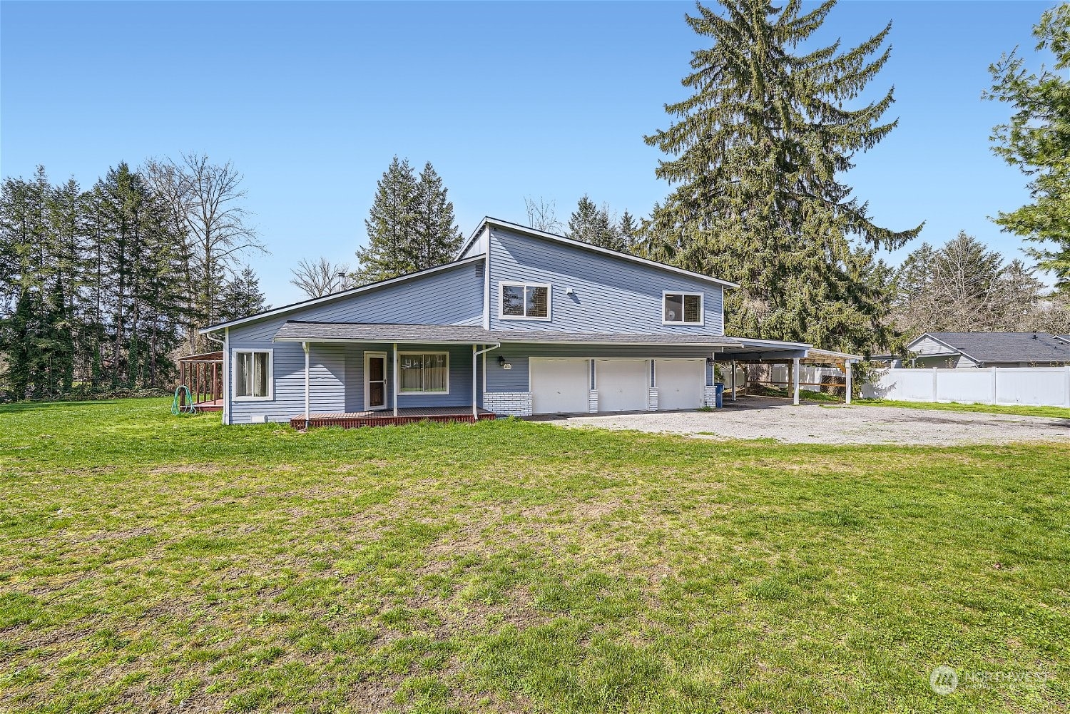 2515 323rd Avenue NE