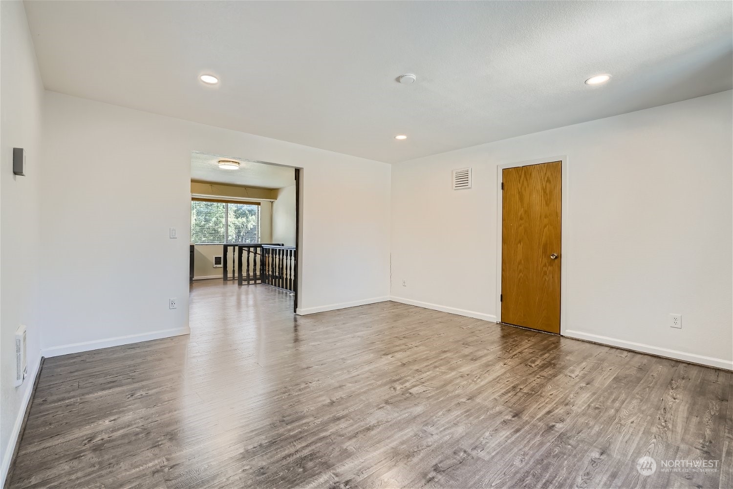 2515 323rd Avenue NE