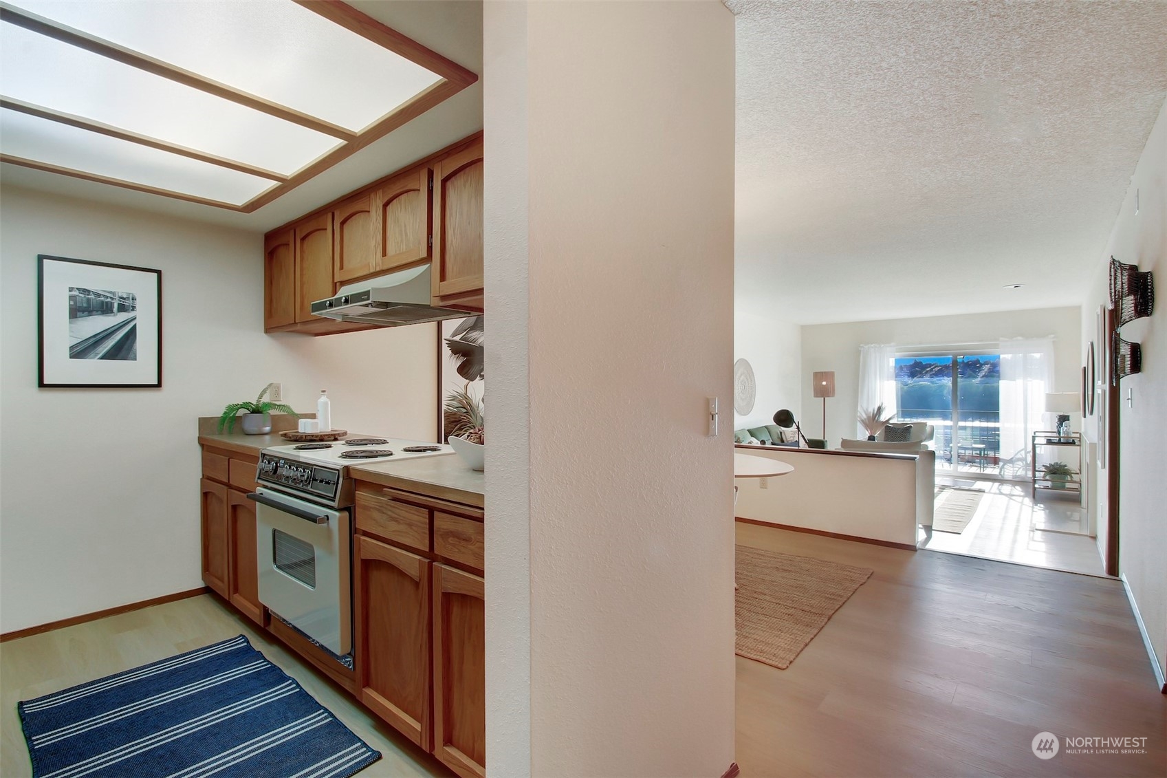 2253 Gilman Drive W #504