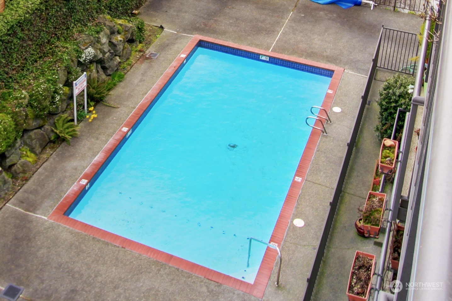 2253 Gilman Drive W #504