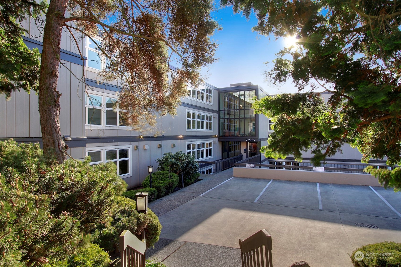 2253 Gilman Drive W #504