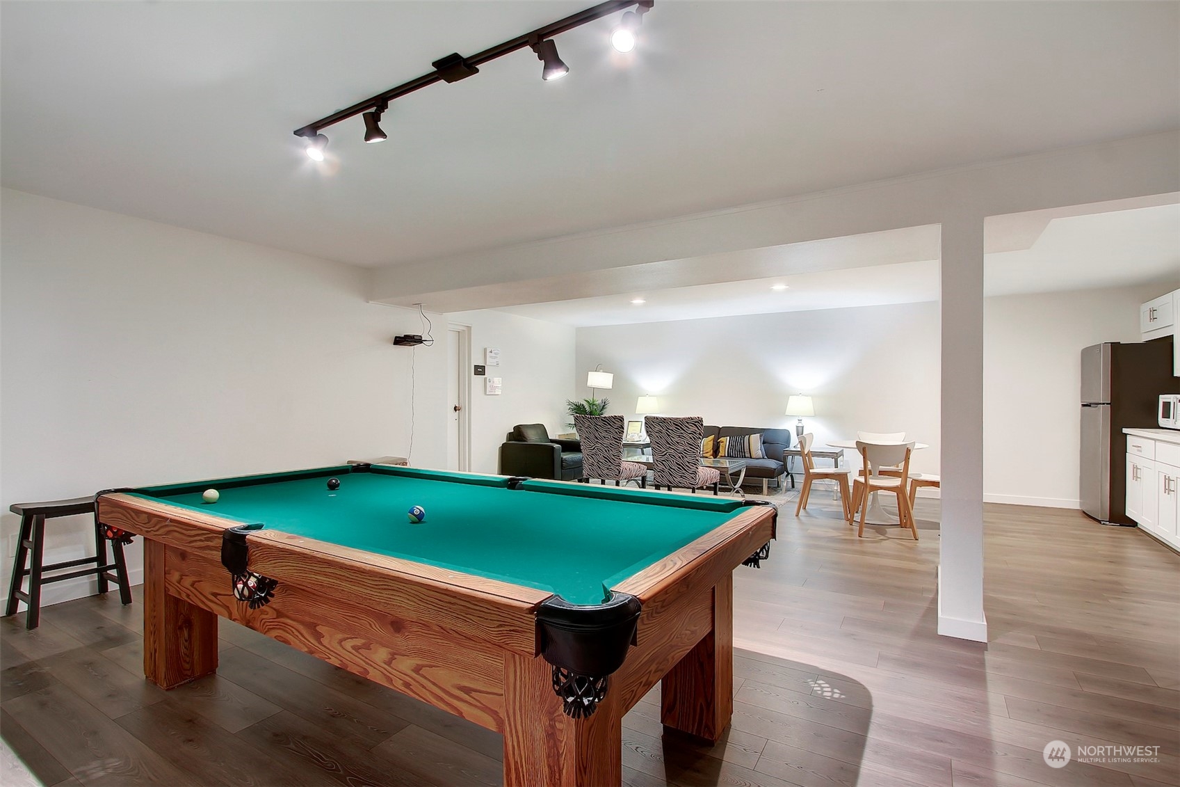 2253 Gilman Drive W #504