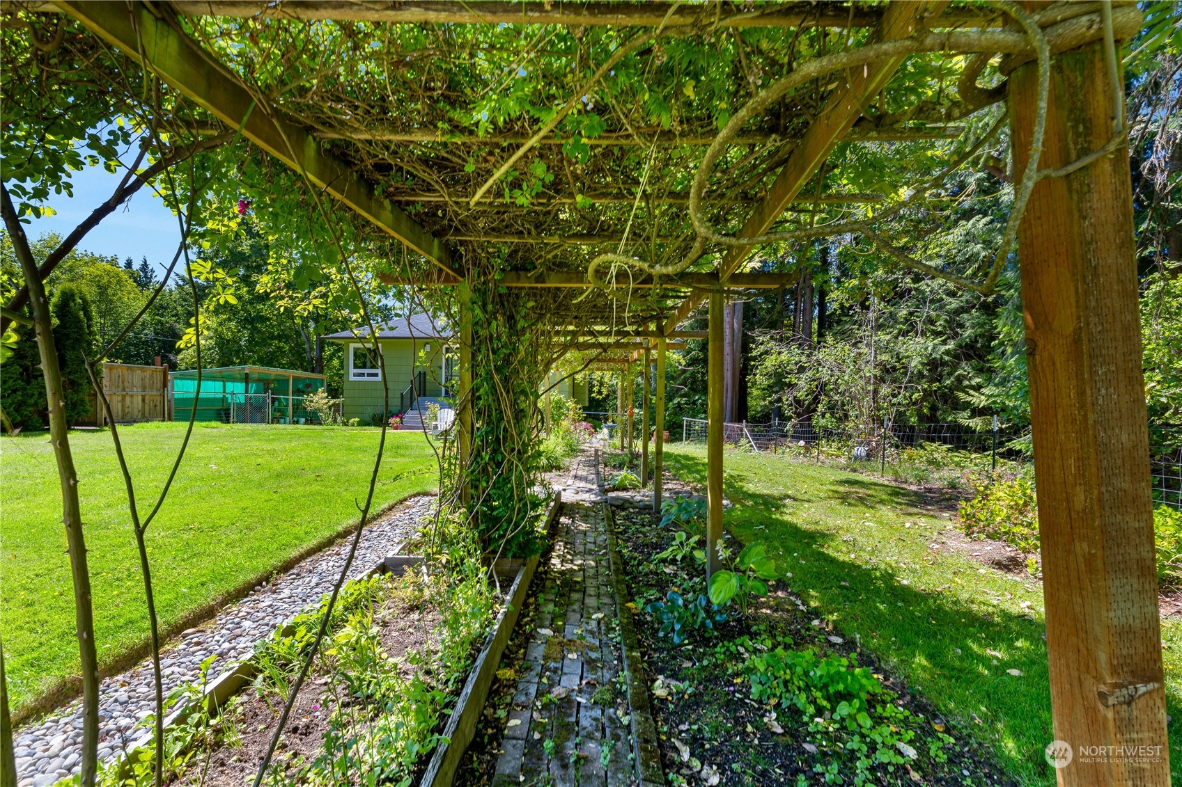 6131 Woodard Bay Road NE