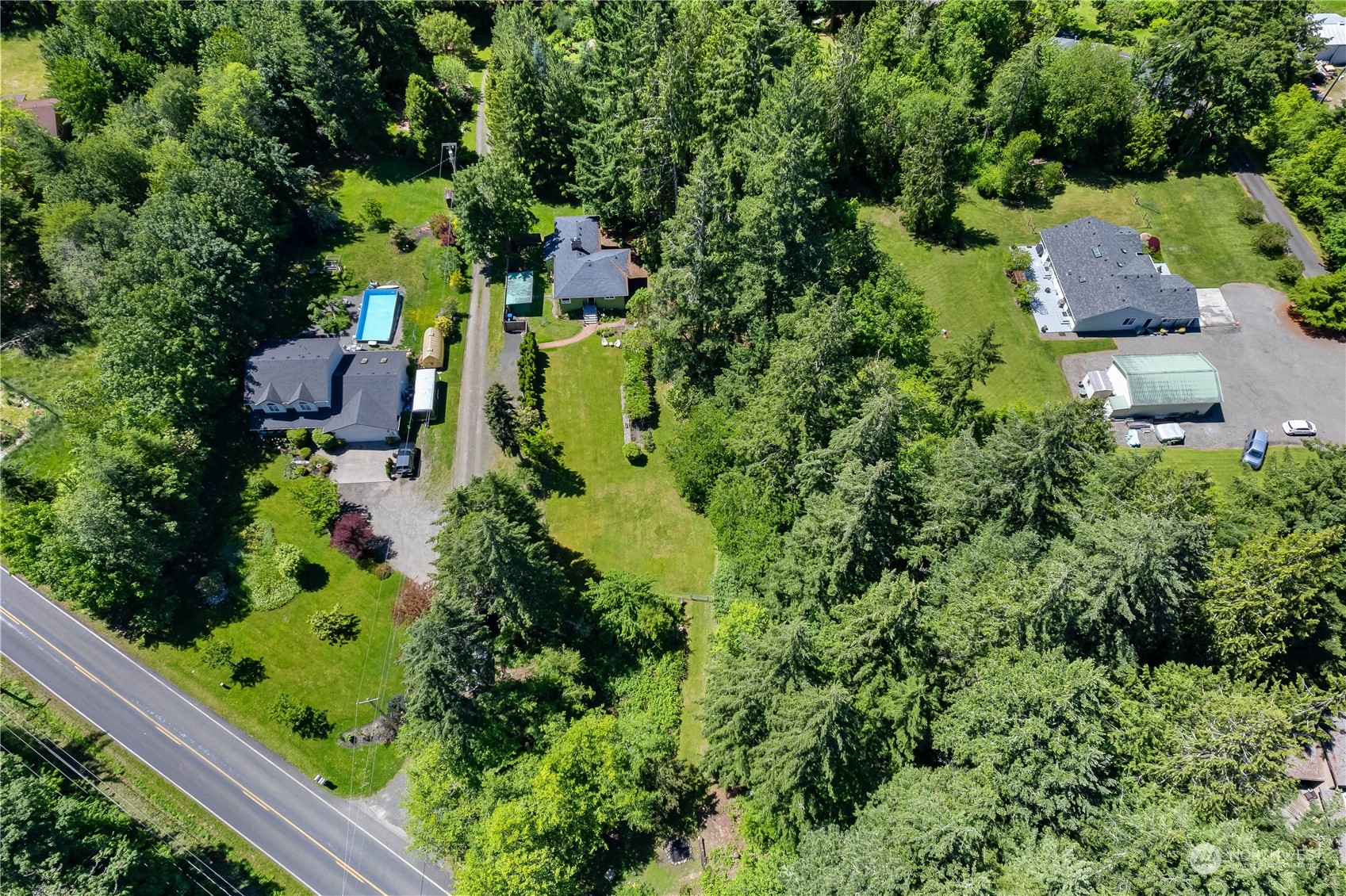 6131 Woodard Bay Road NE