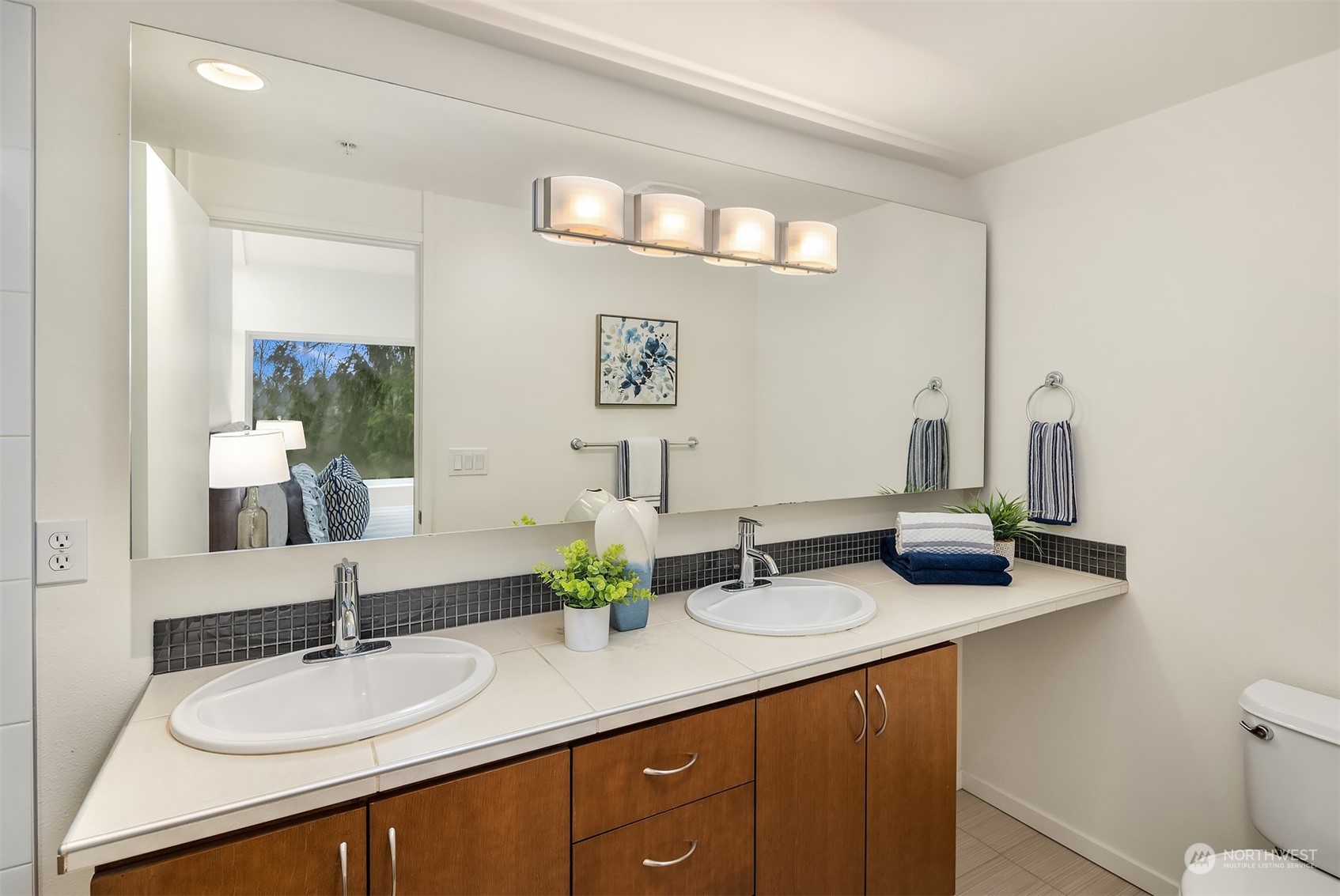 15240 NE 81st Way #H-107