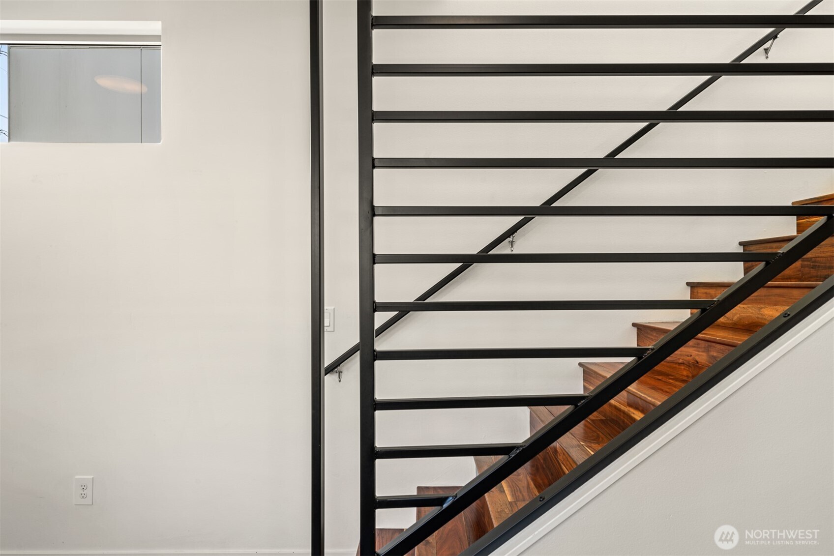 3253 McClintock Avenue S