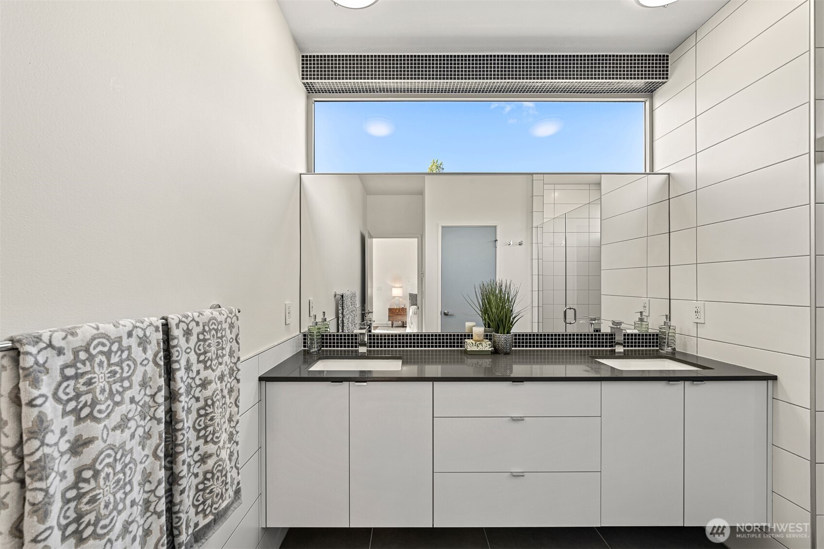 3253 McClintock Avenue S