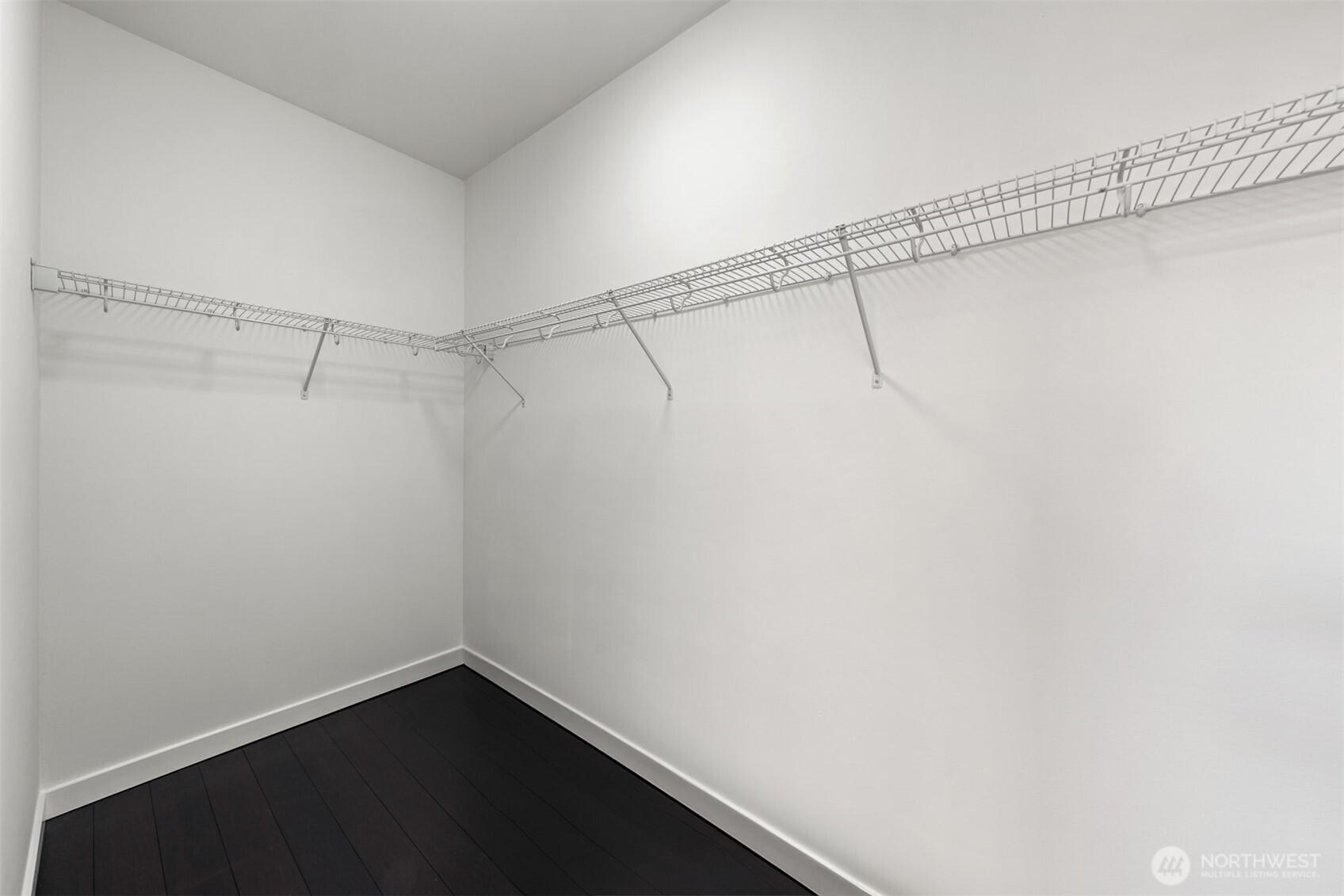 3253 McClintock Avenue S