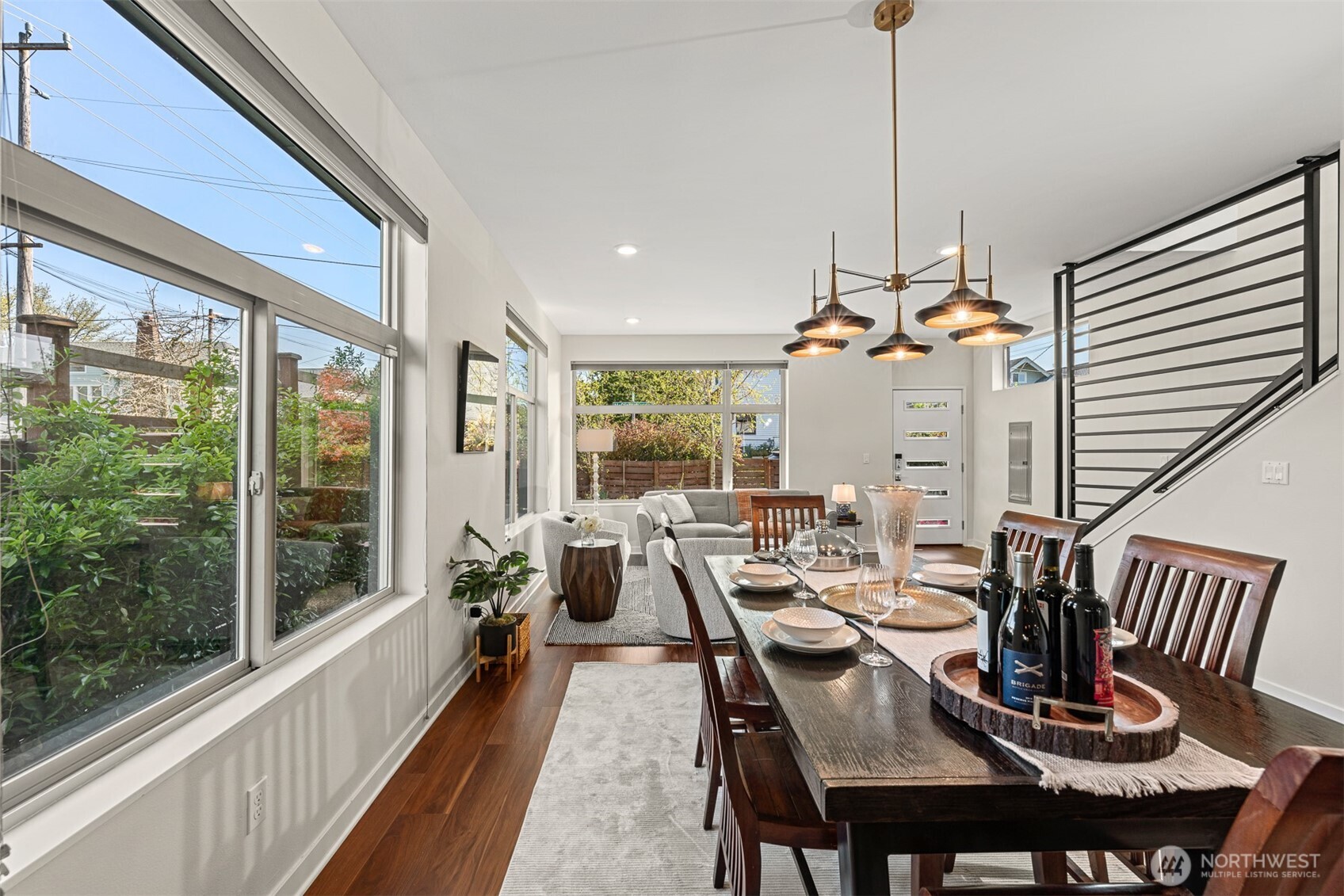 3253 McClintock Avenue S