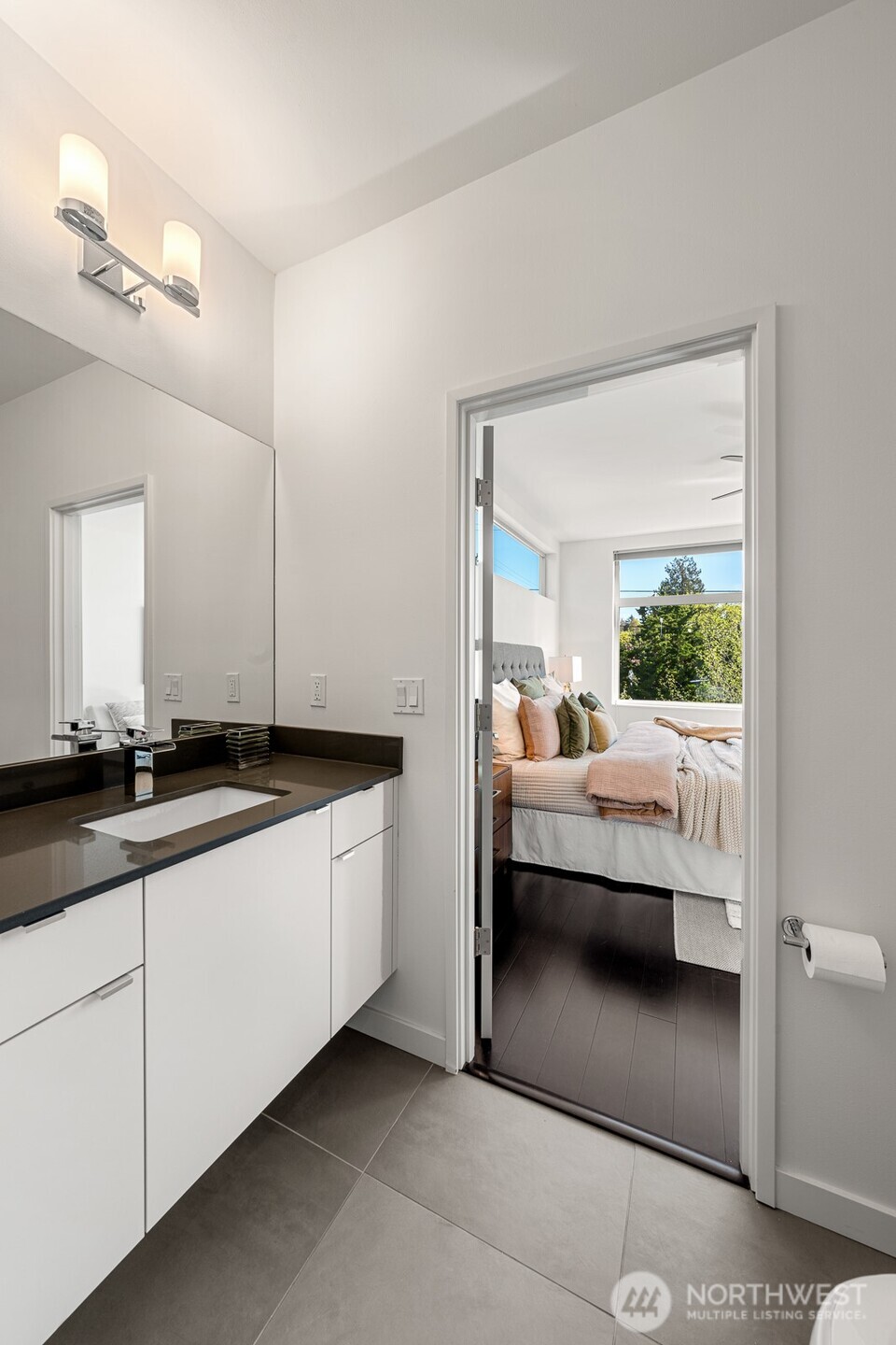 3253 McClintock Avenue S