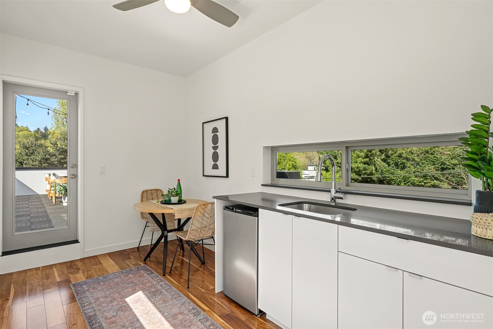 3253 McClintock Avenue S