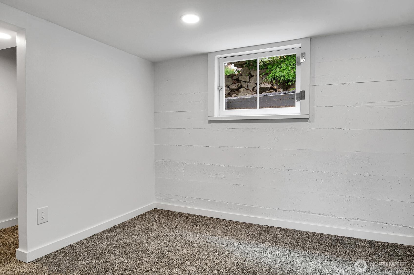 3810 NE 155th Street