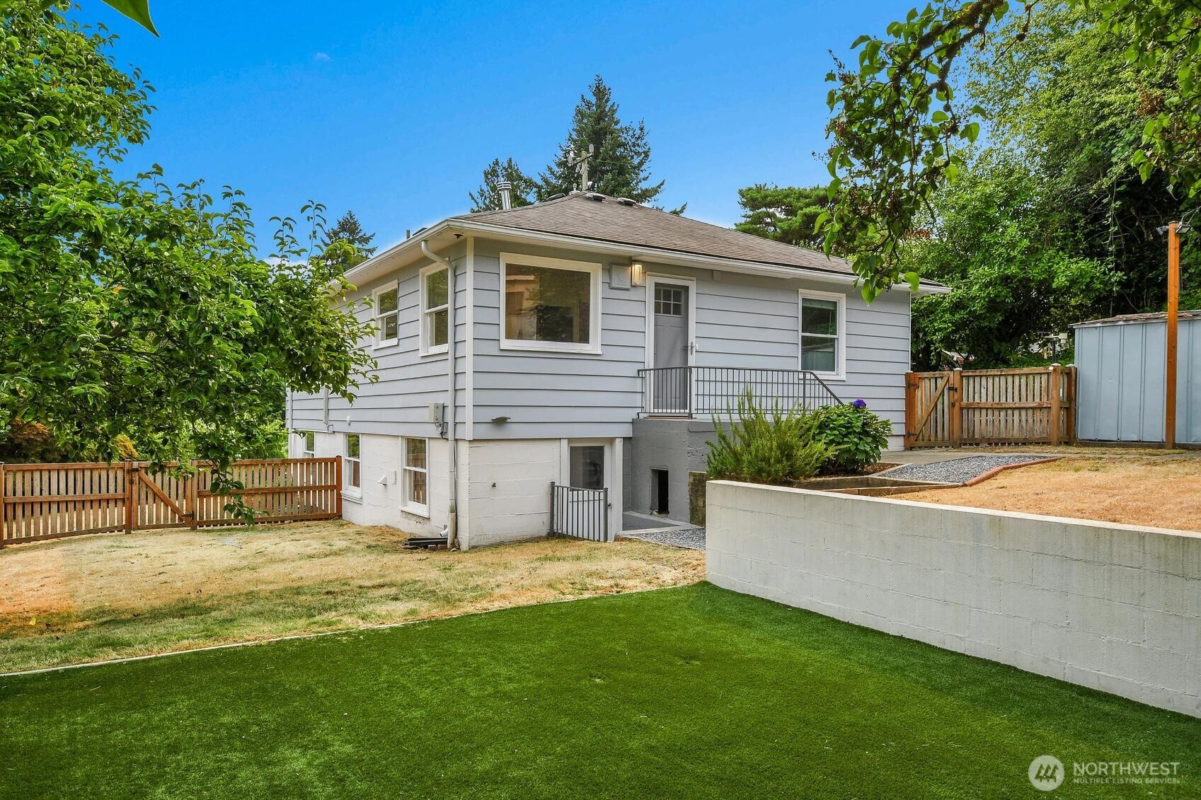3810 NE 155th Street