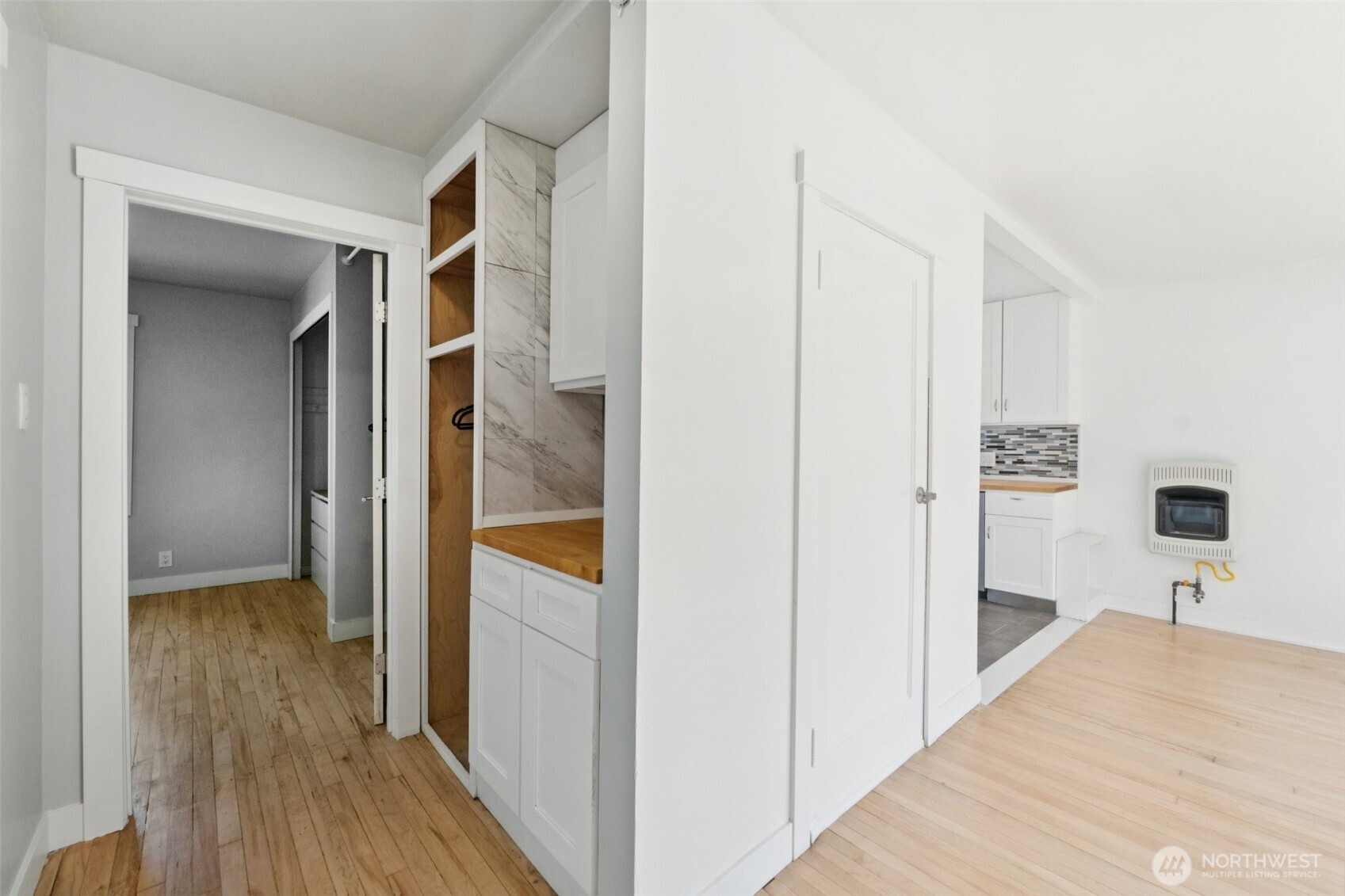 3810 NE 155th Street