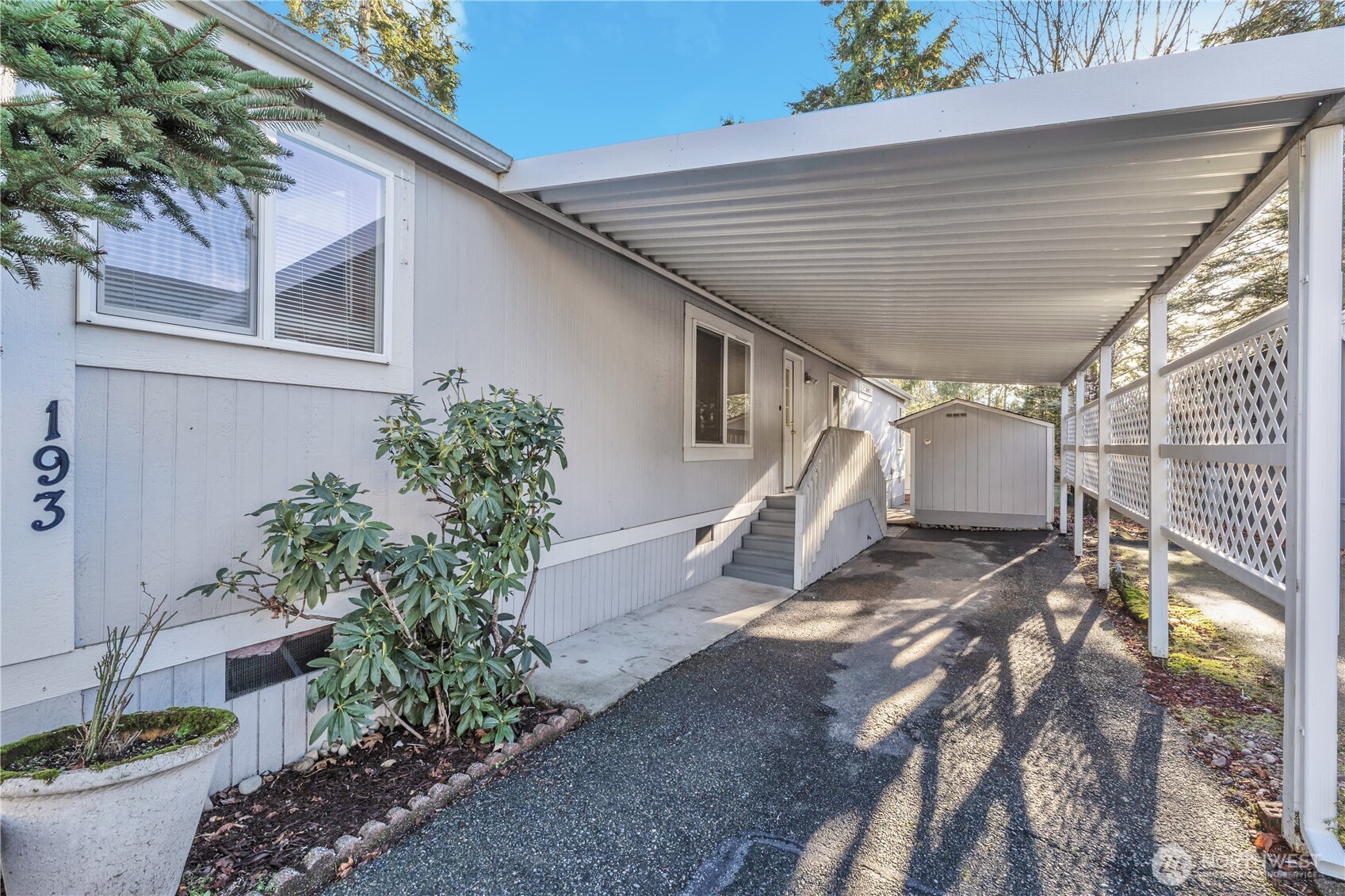 18425 NE 95th Street Unit: 193