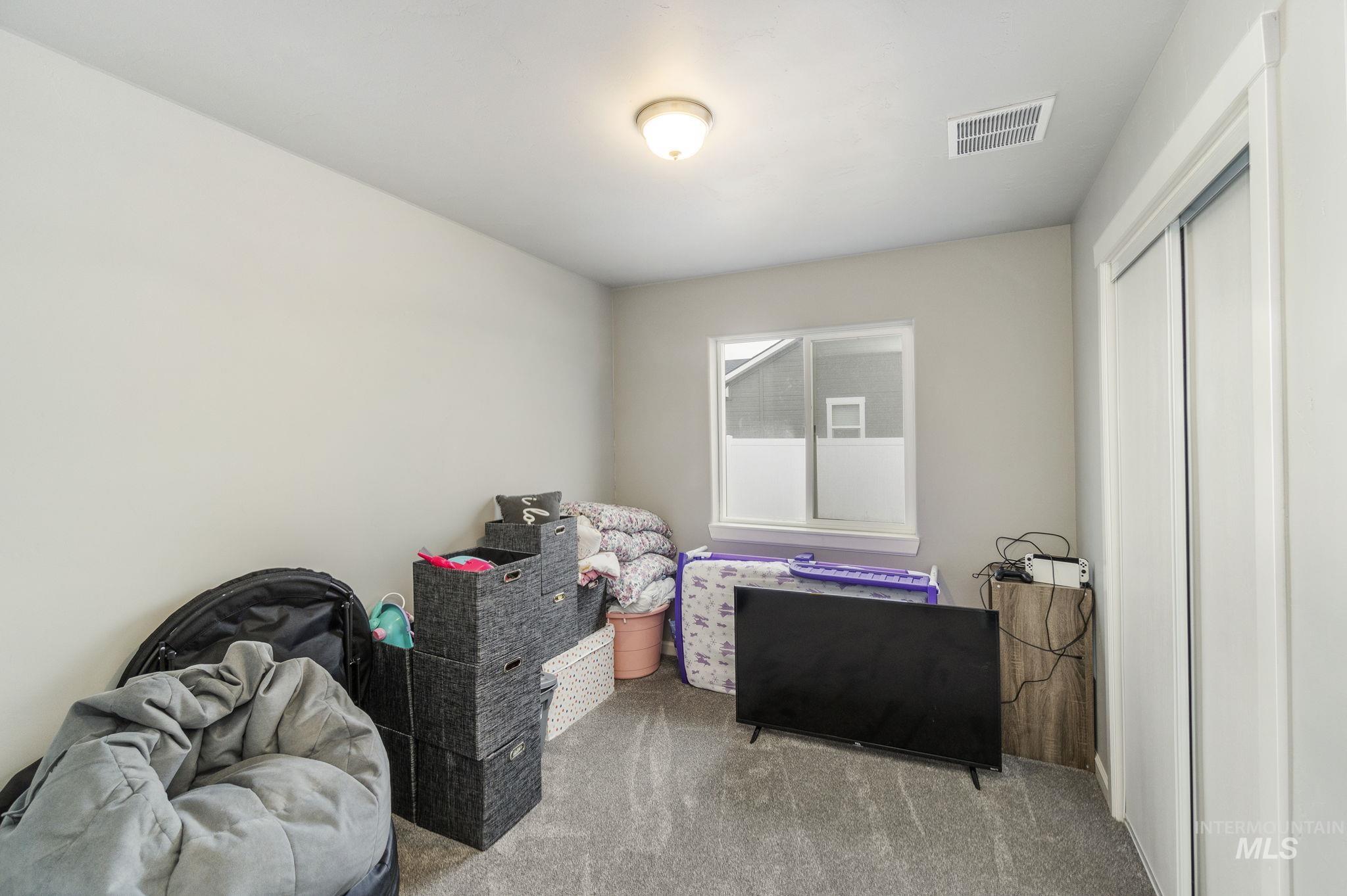 843 Lake Cleveland Street