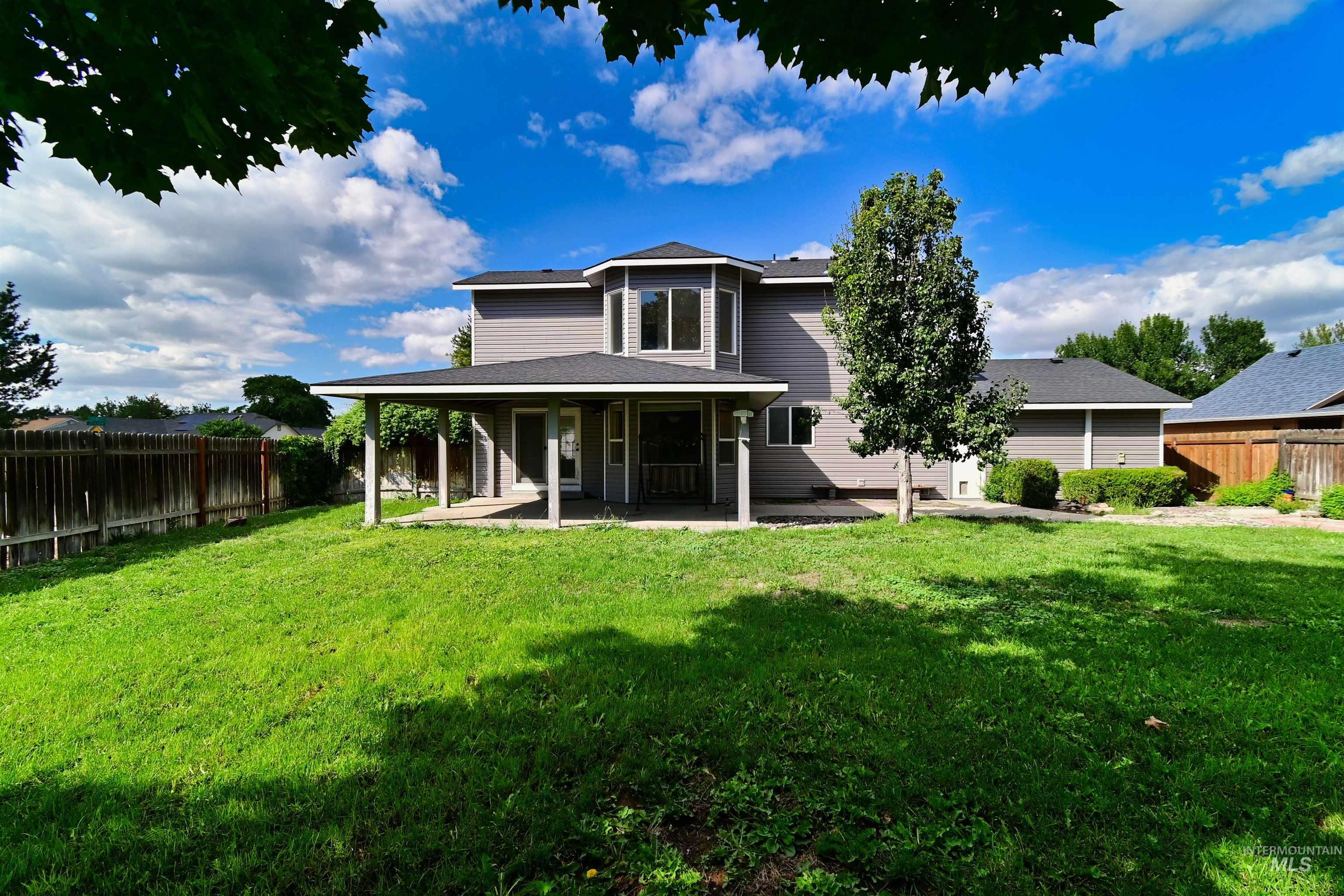 1741 E Lochmeadow St.