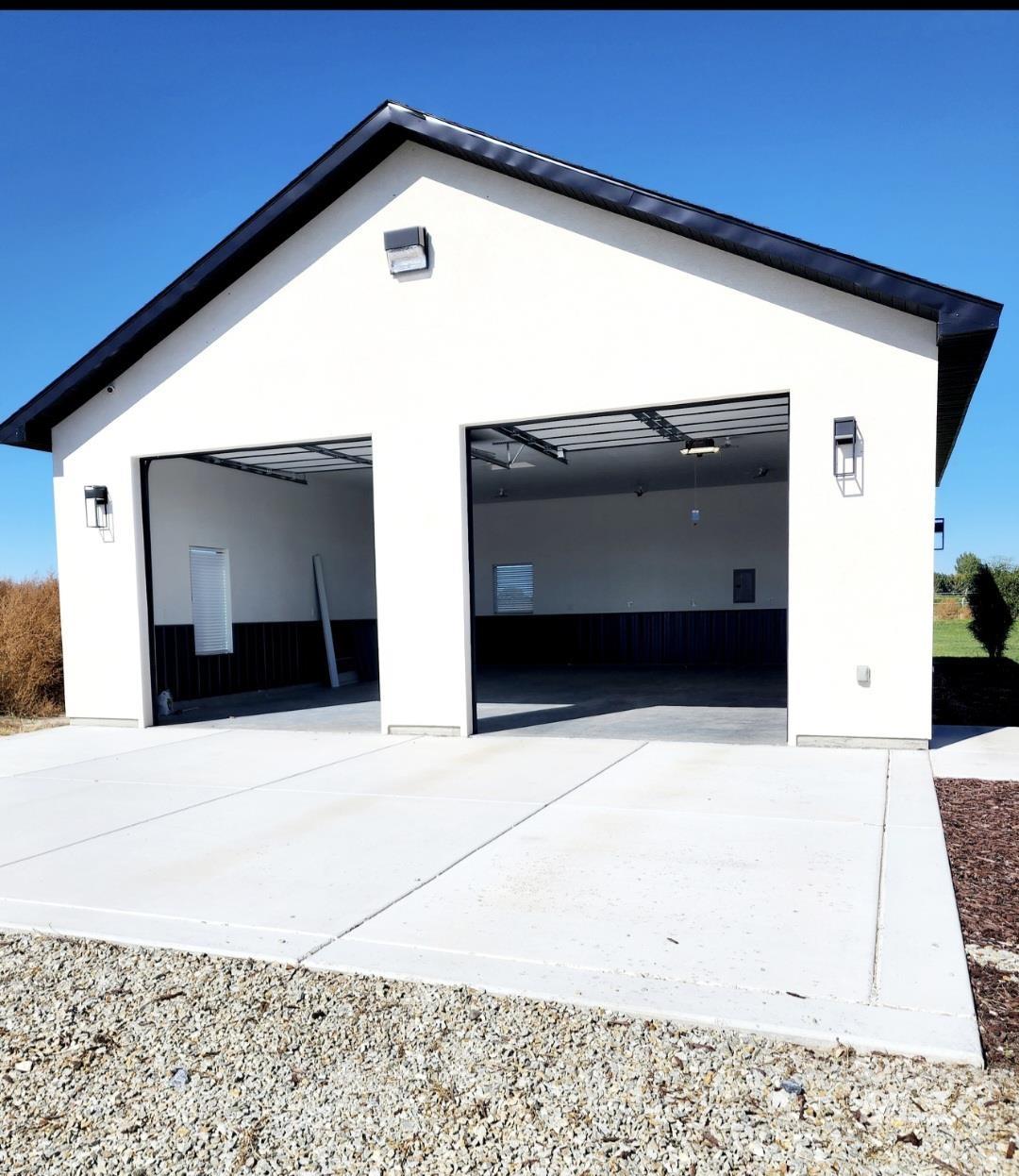 53 Skyline Dr