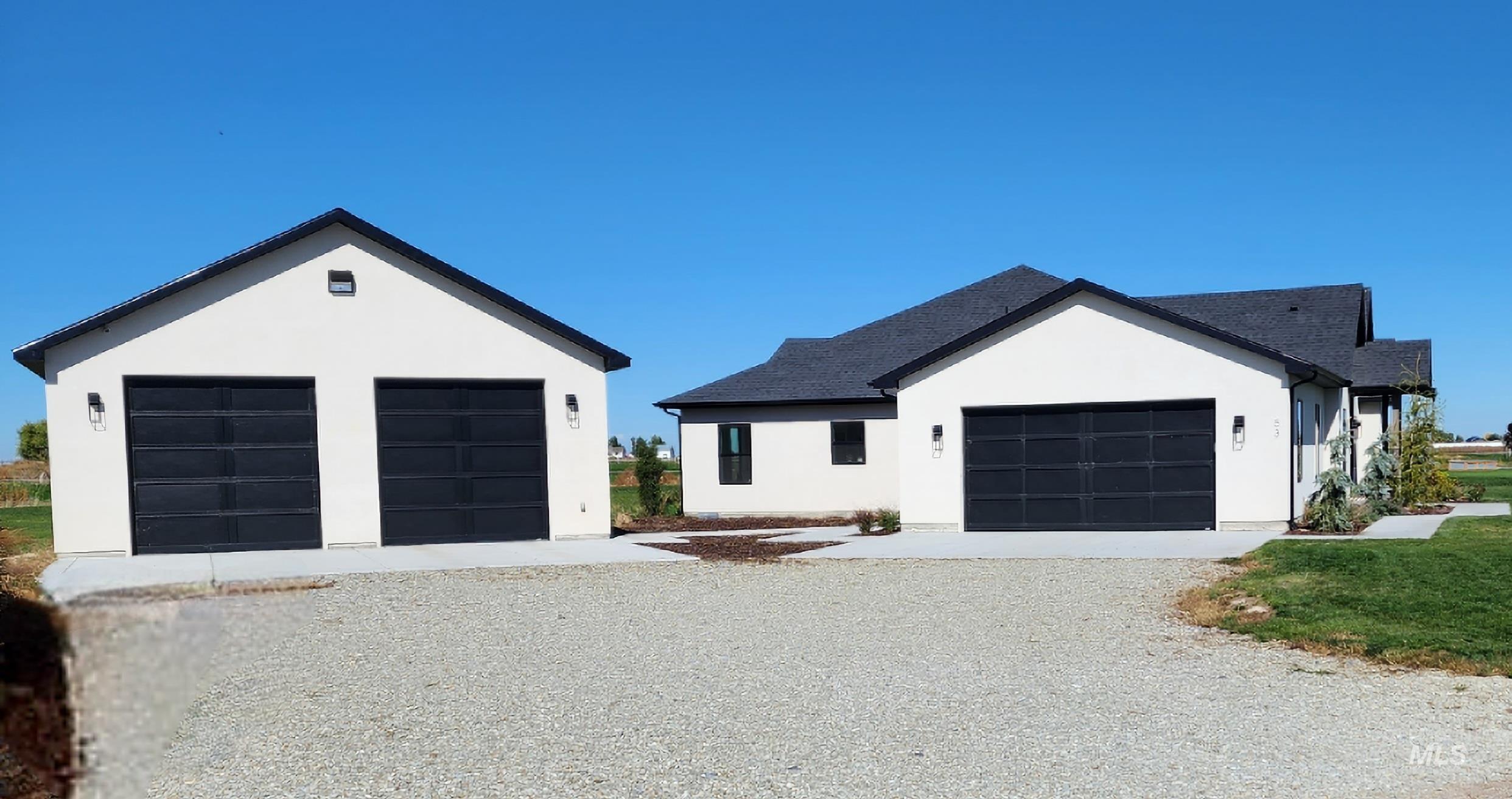 53 Skyline Dr