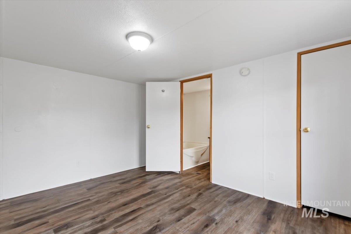 1254 Twin Villa Loop