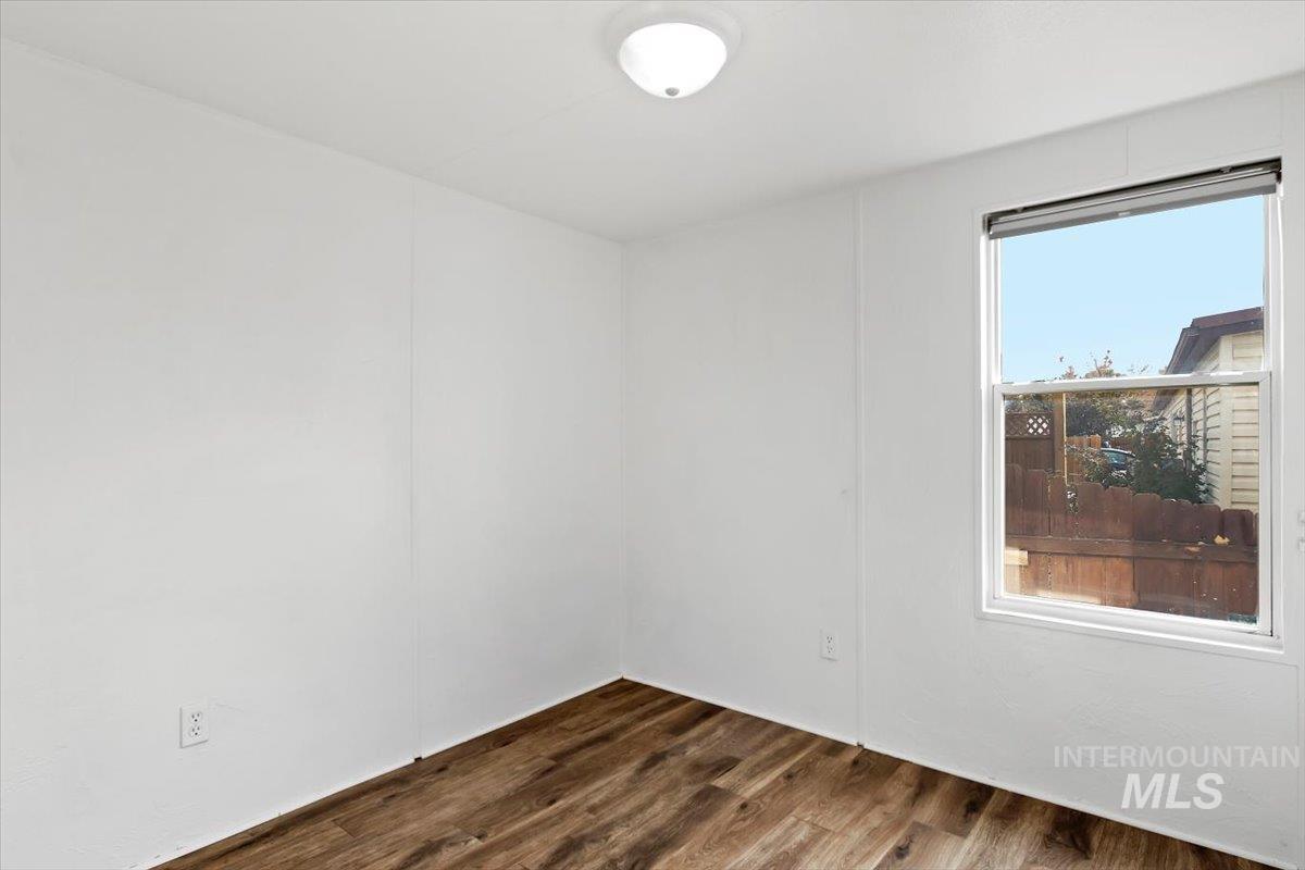 1254 Twin Villa Loop