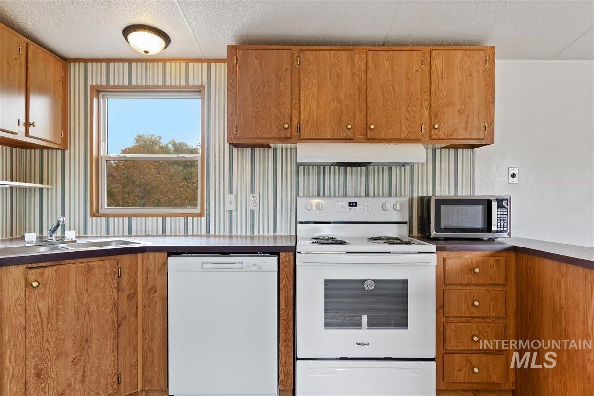 1254 Twin Villa Loop