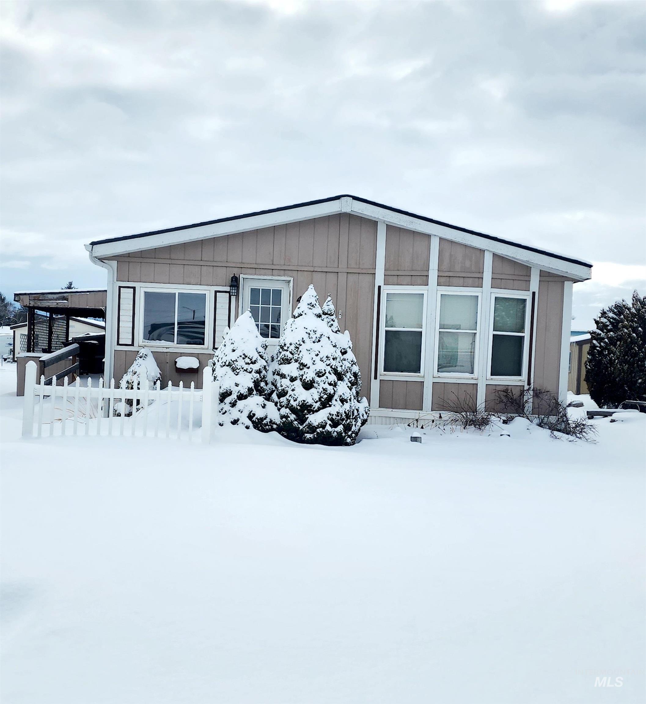 411 18th Street Unit: 4