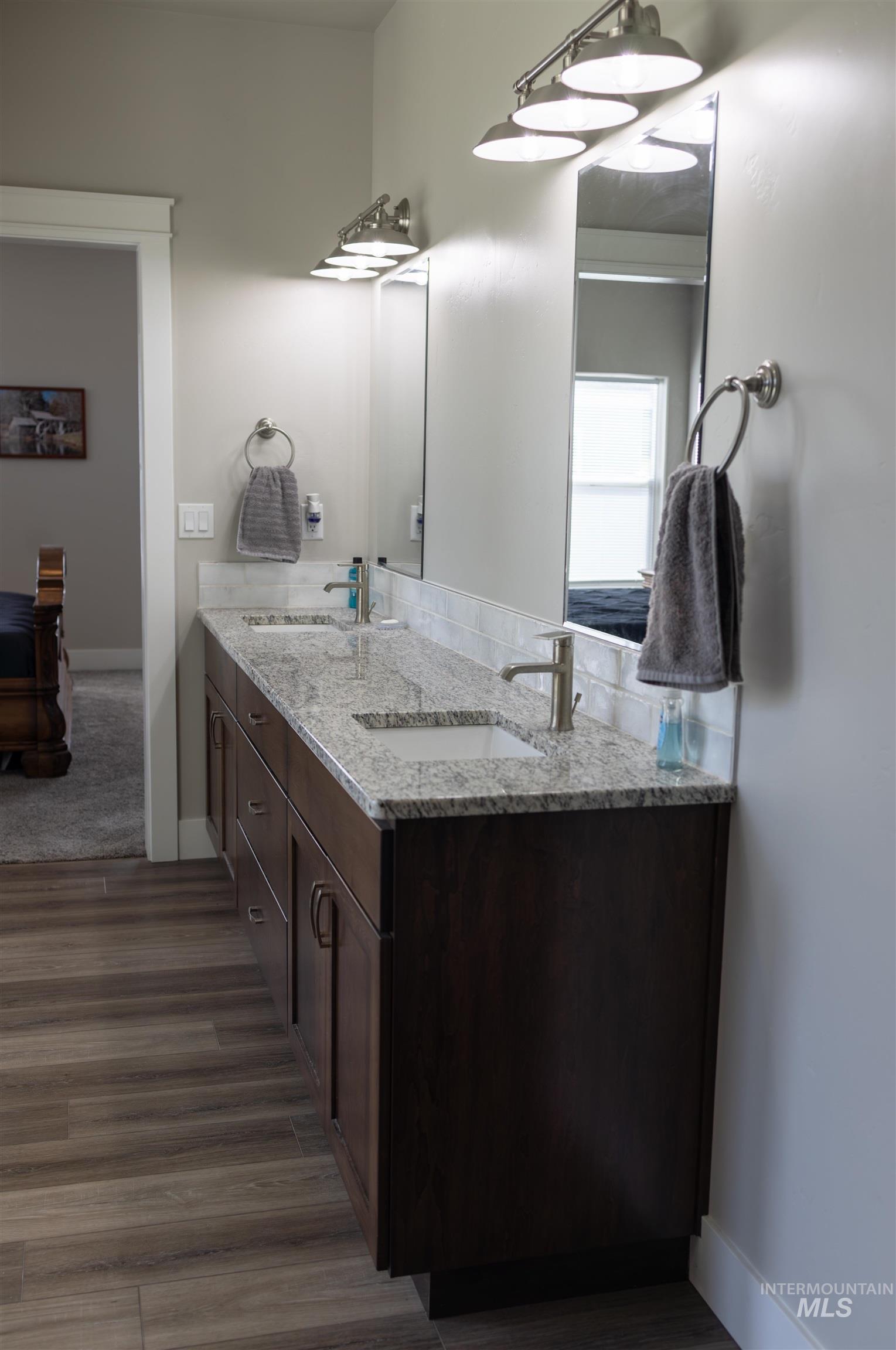 543 Lake Cleveland Street