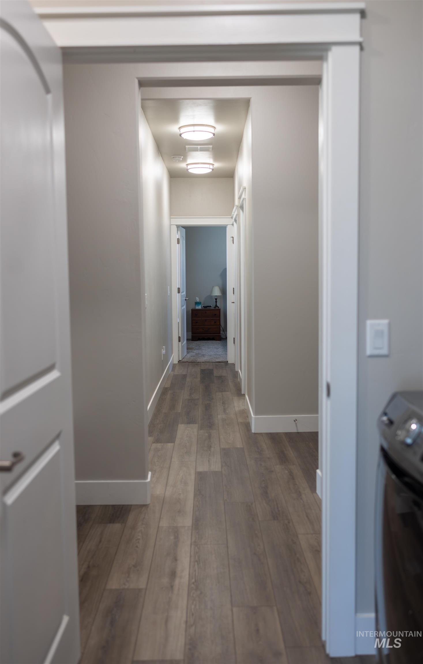 543 Lake Cleveland Street