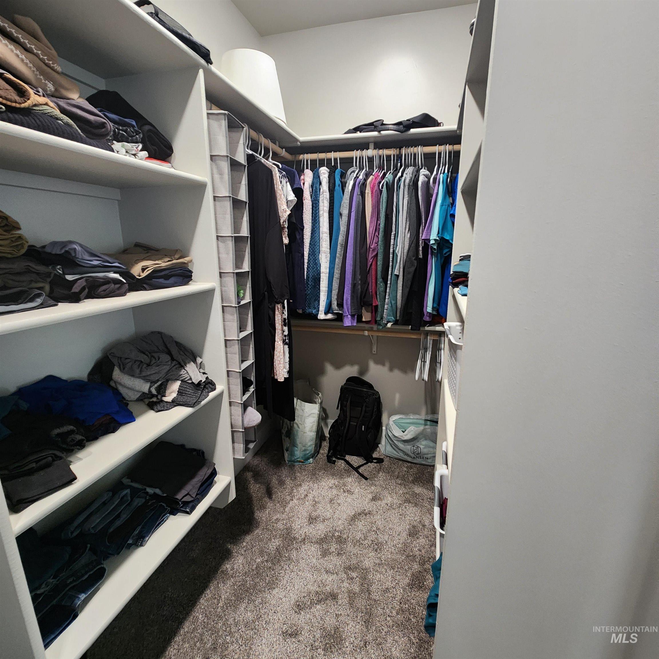 543 Lake Cleveland Street