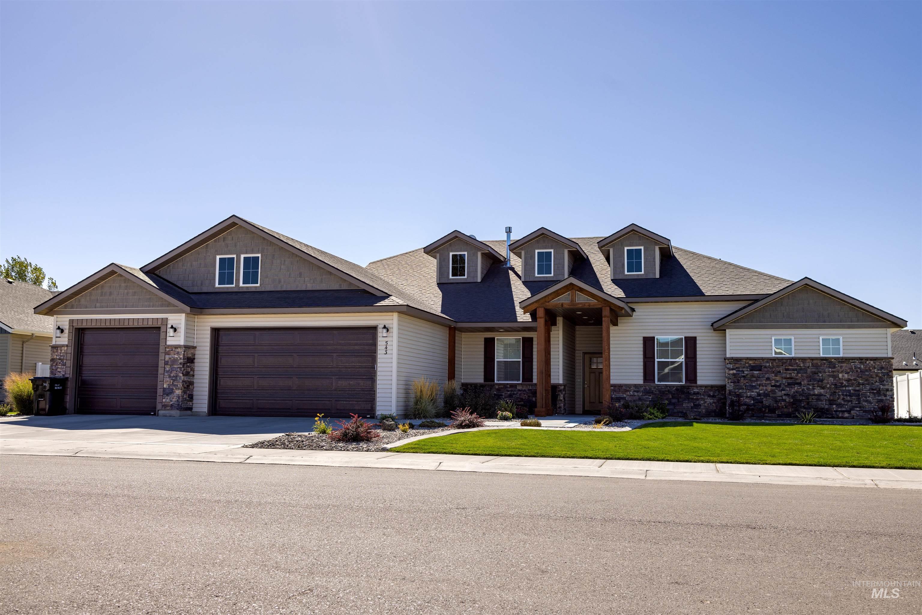 543 Lake Cleveland Street