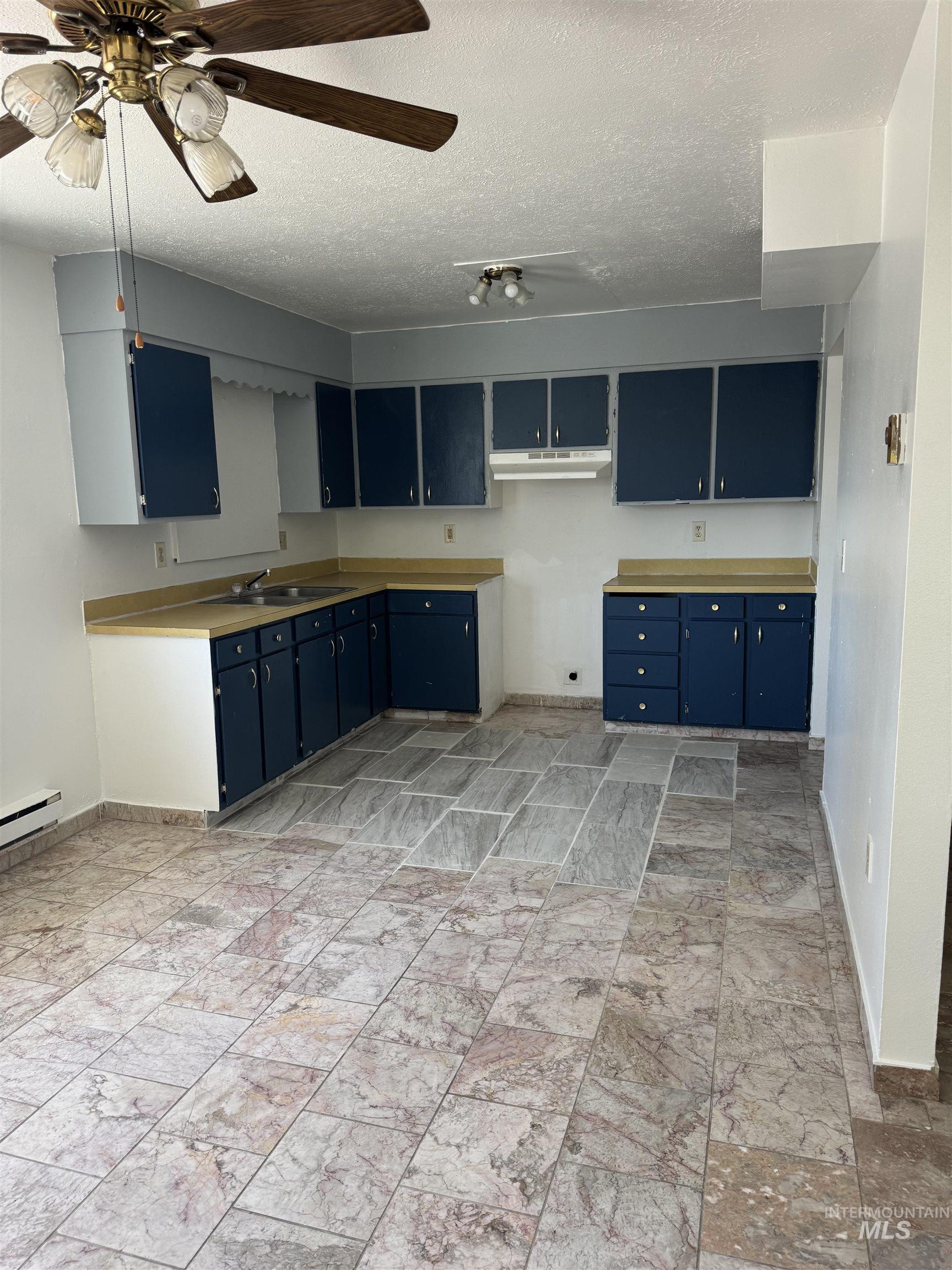 1850 18th Circle Dr.