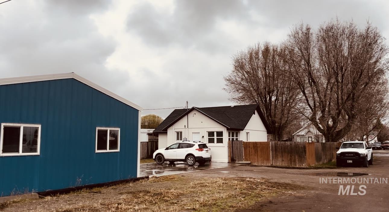 203 E Idaho Street