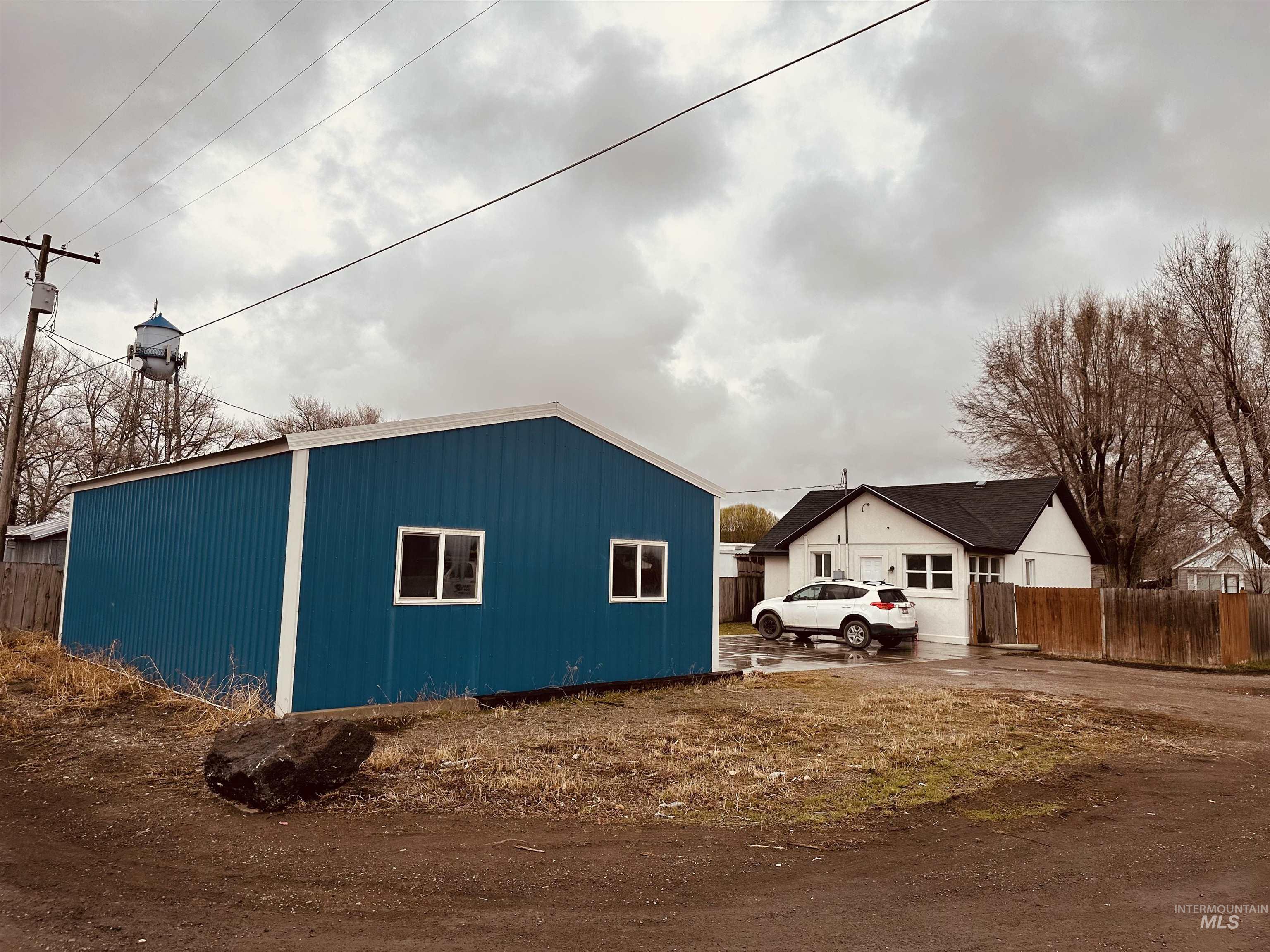 203 E Idaho Street