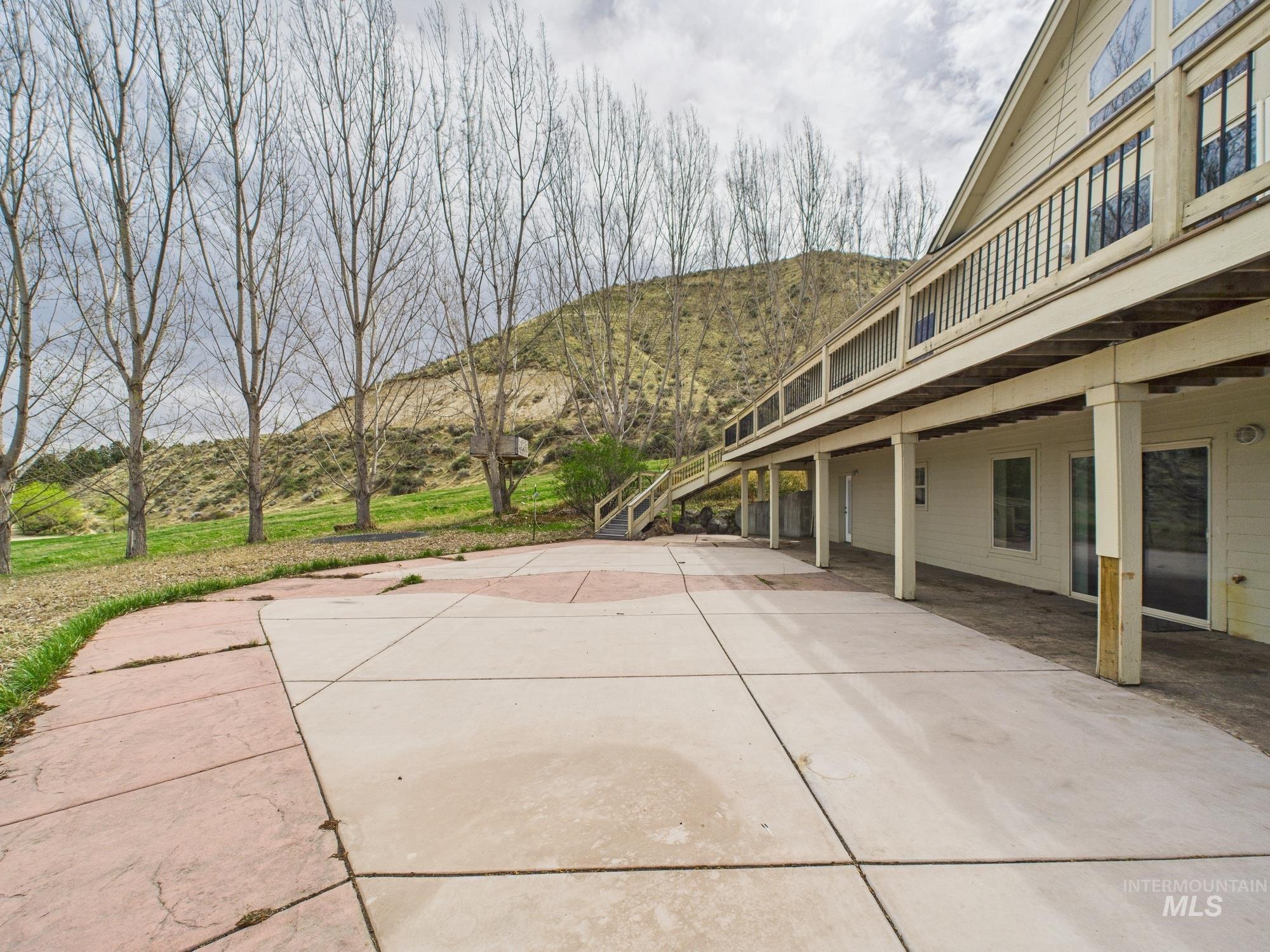 4615 Harvest Lane