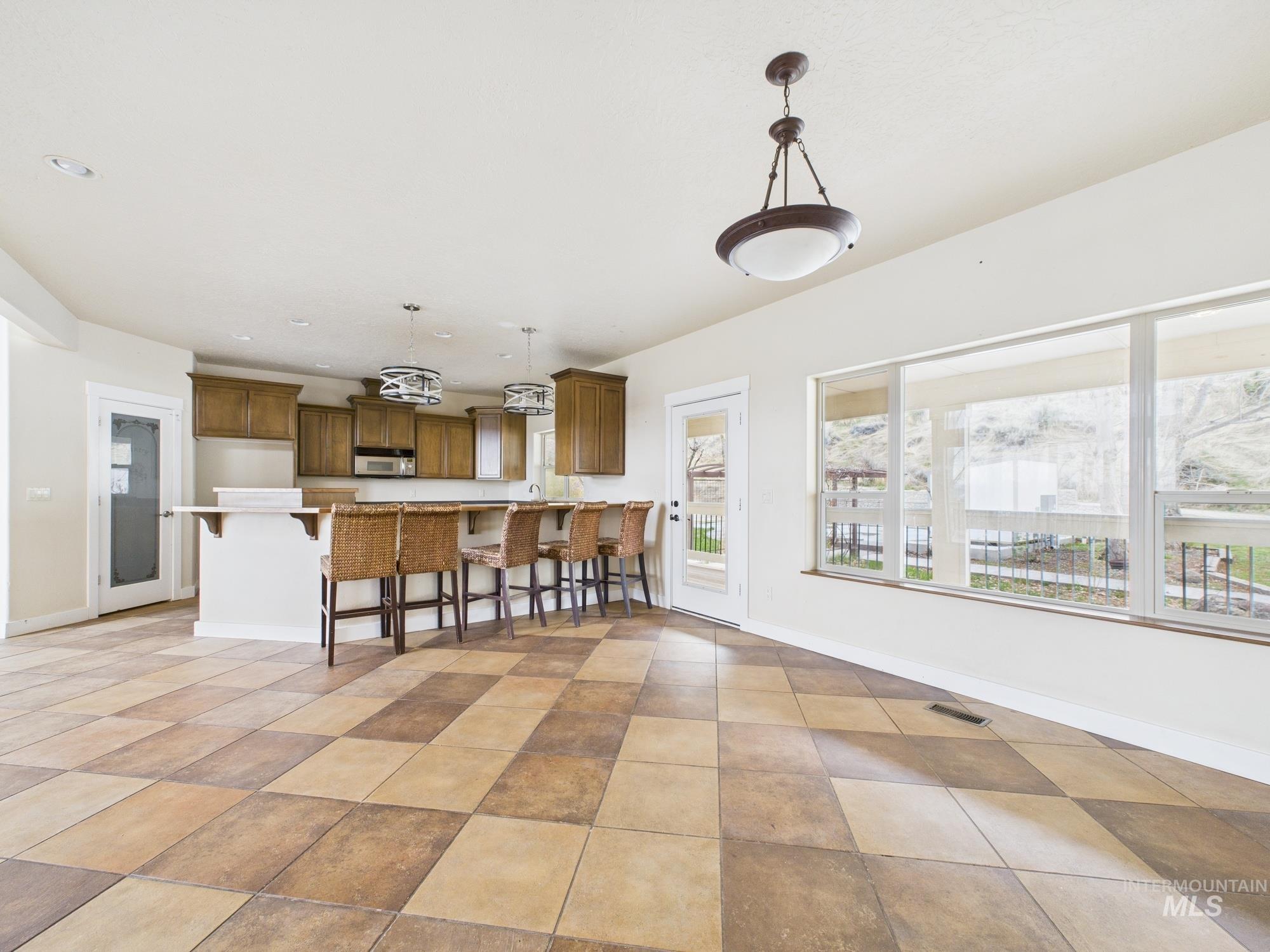 4615 Harvest Lane